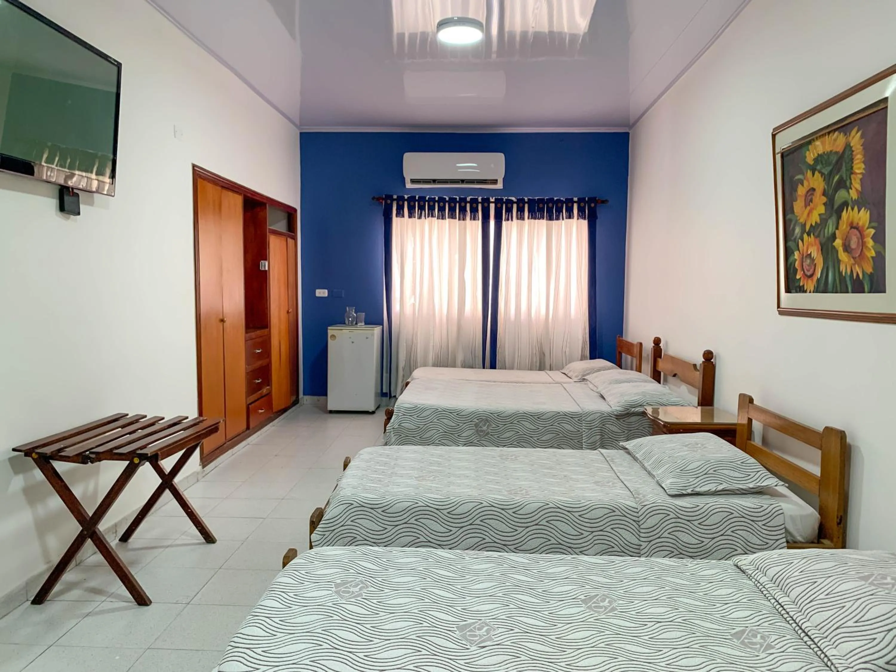 TV and multimedia, Bed in Hotel Veleros Cartagena