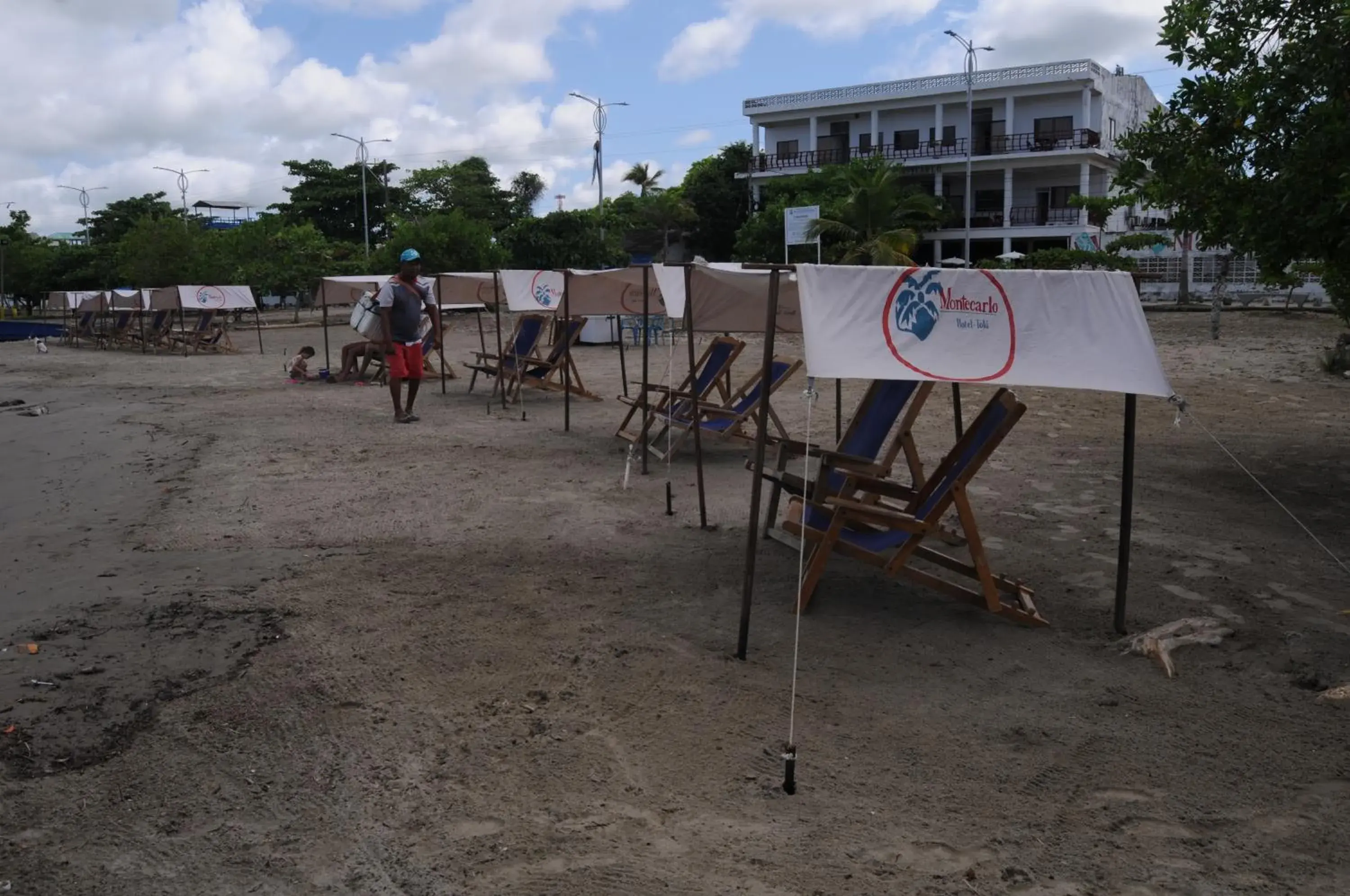 Property building in Hotel Montecarlo Beach Property building in Hotel Montecarlo Beach