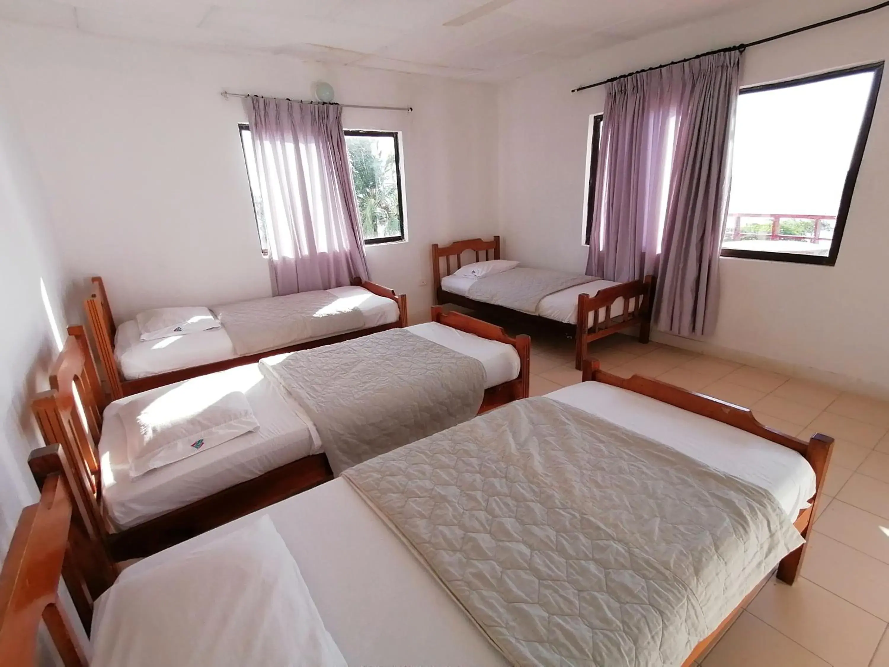 Bedroom, Bed in Hotel Montecarlo Beach Bedroom, Bed in Hotel Montecarlo Beach