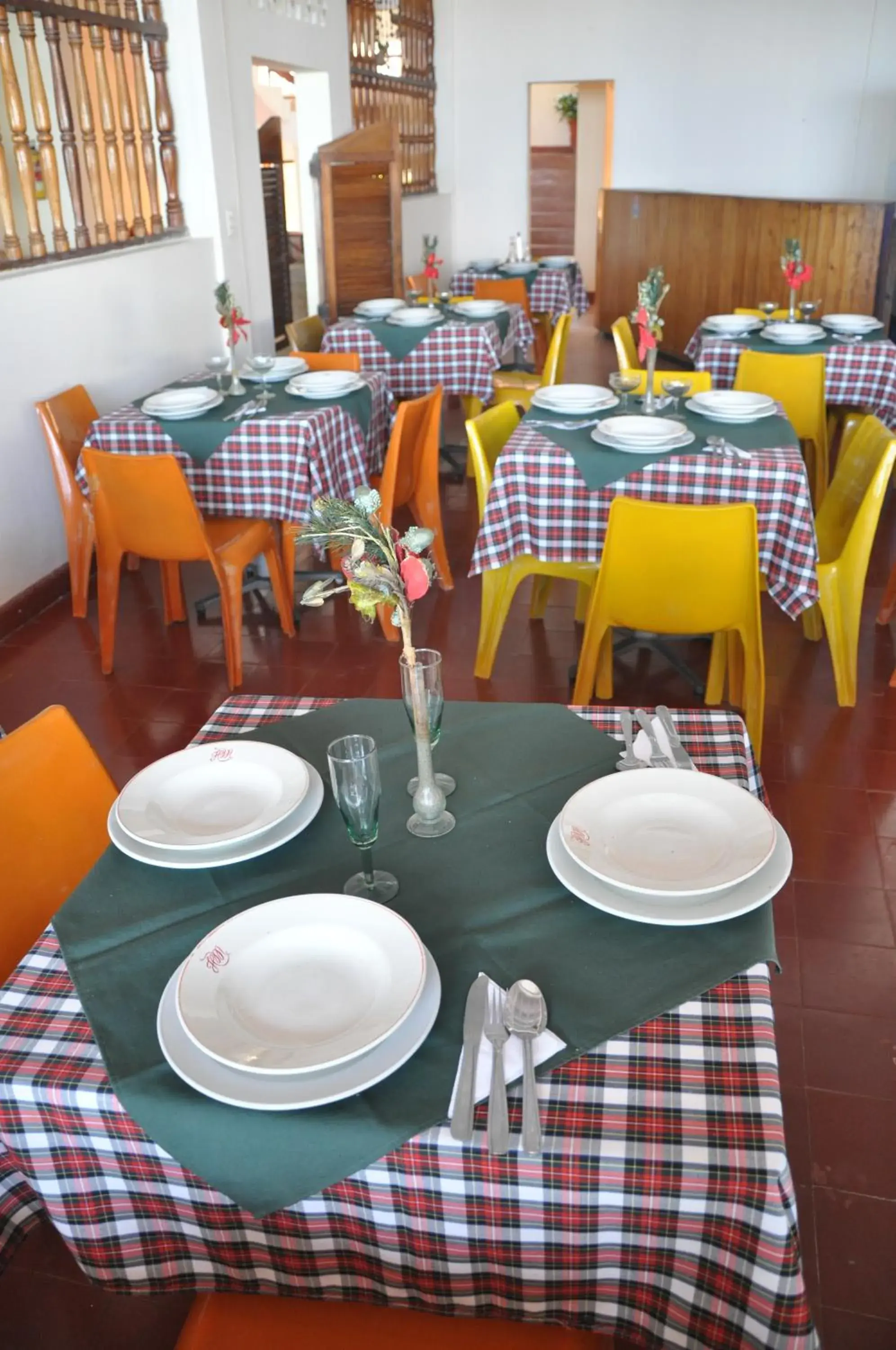 Restaurant/places to eat in Hotel Montecarlo Beach Restaurant/places to eat in Hotel Montecarlo Beach