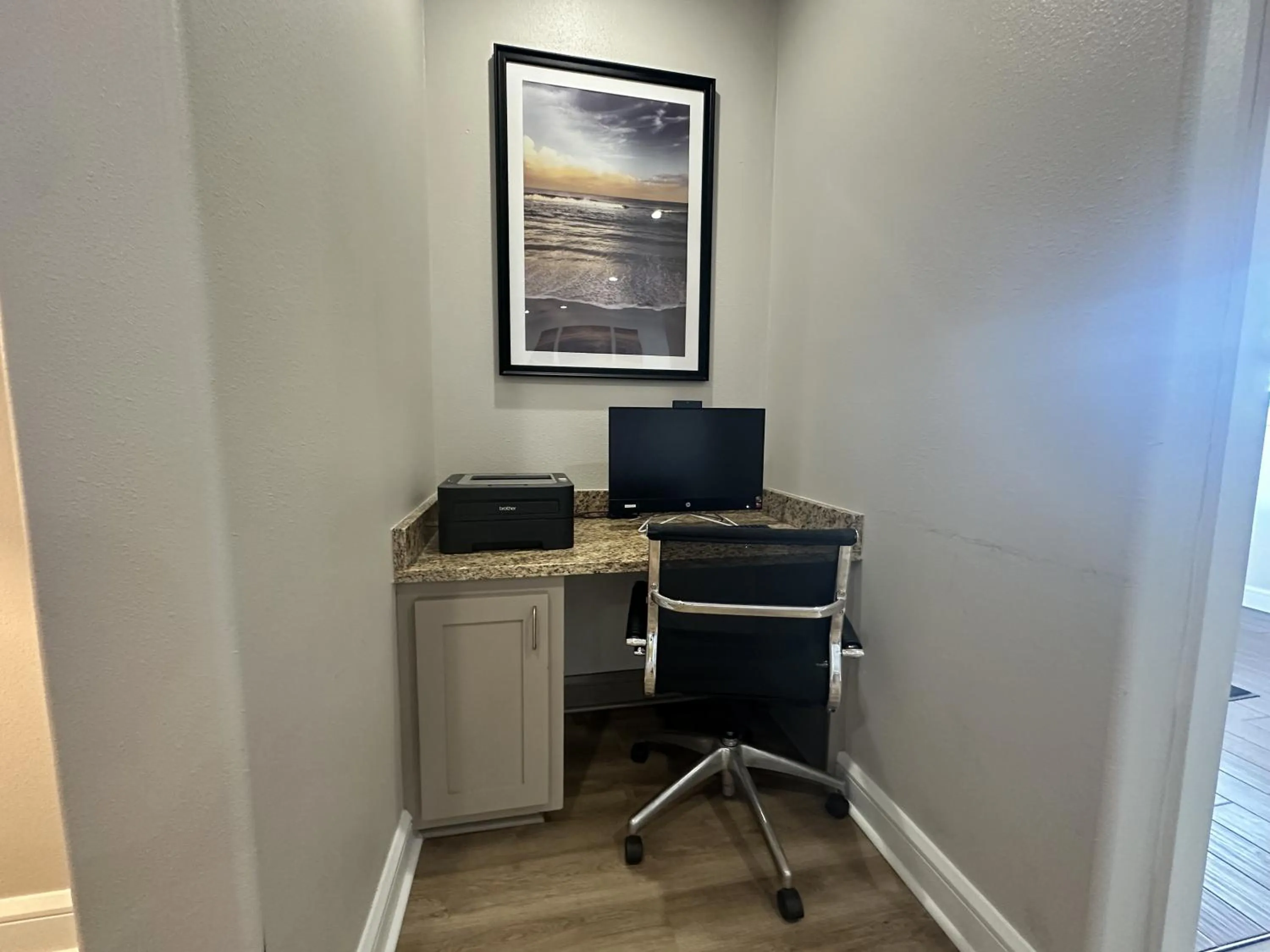 Business facilities in Days Inn by Wyndham Adel I-75