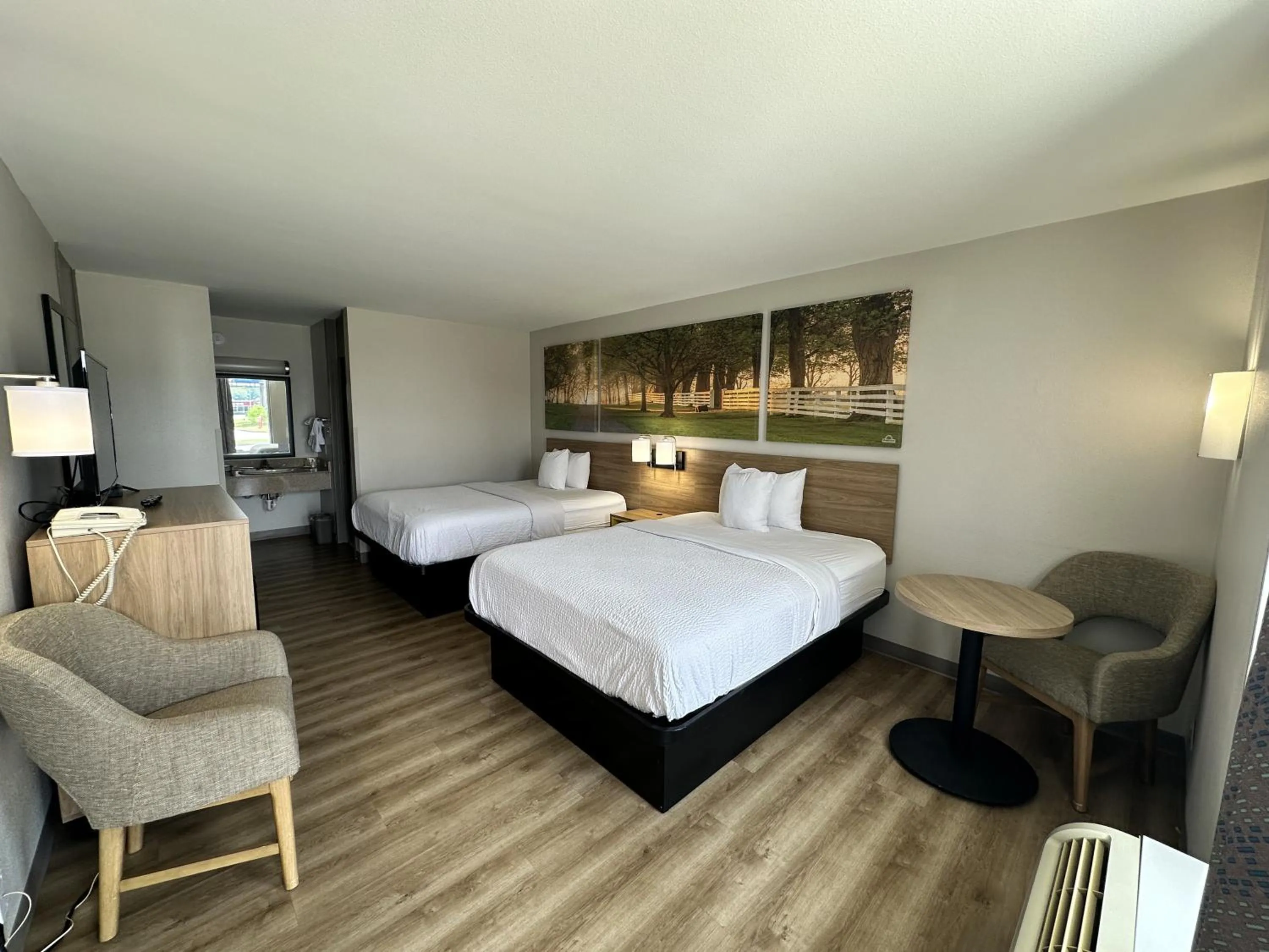 Bed in Days Inn by Wyndham Adel I-75