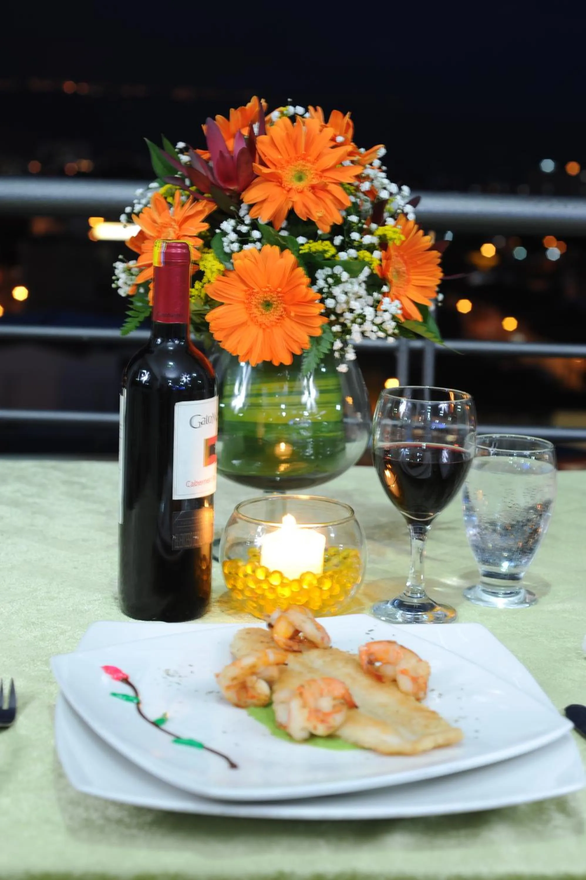 Restaurant/places to eat in Hotel San José Plaza