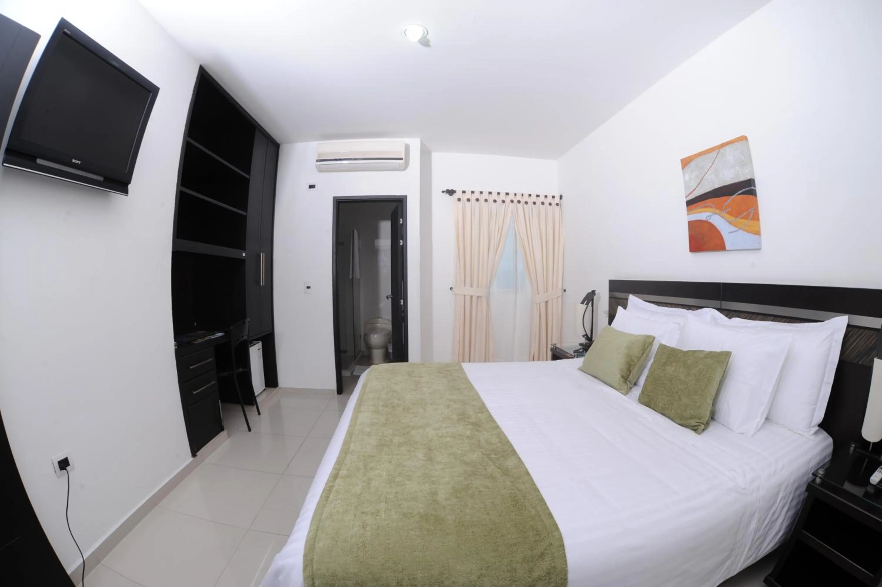 Photo of the whole room, Bed in Hotel San José Plaza