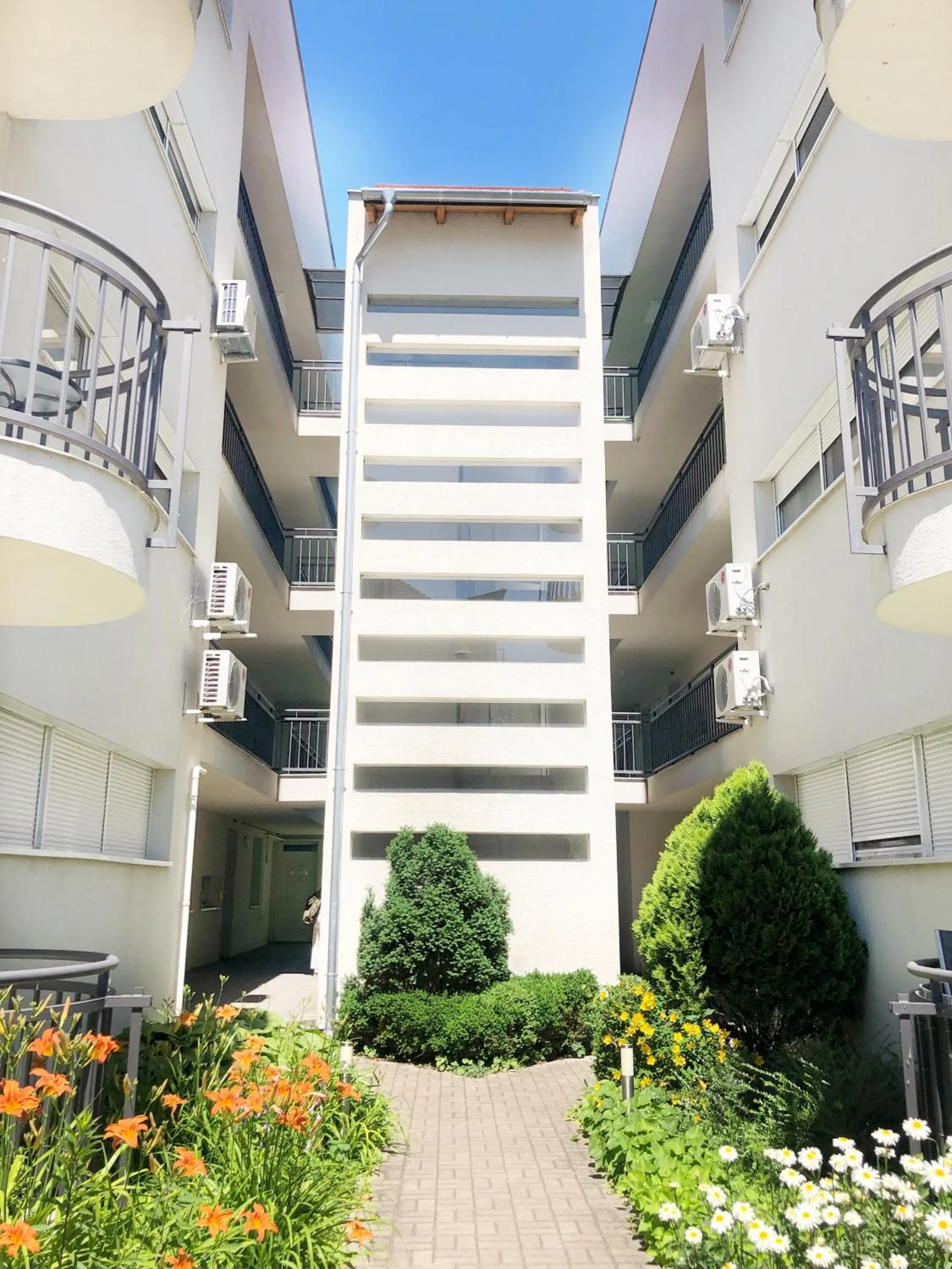 Dóra apartman