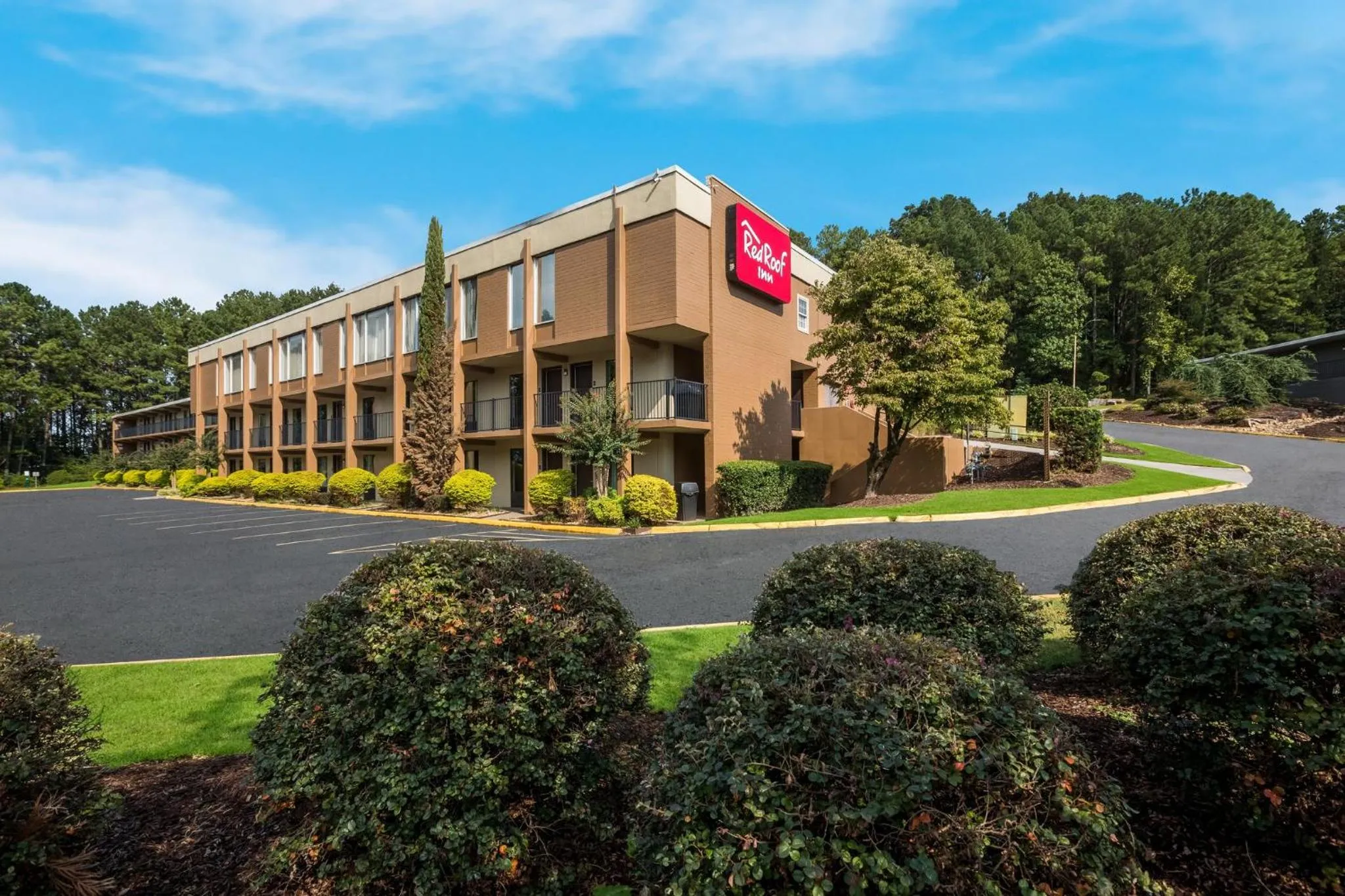 Property building in Red Roof Inn Atlanta Airport NE Conley