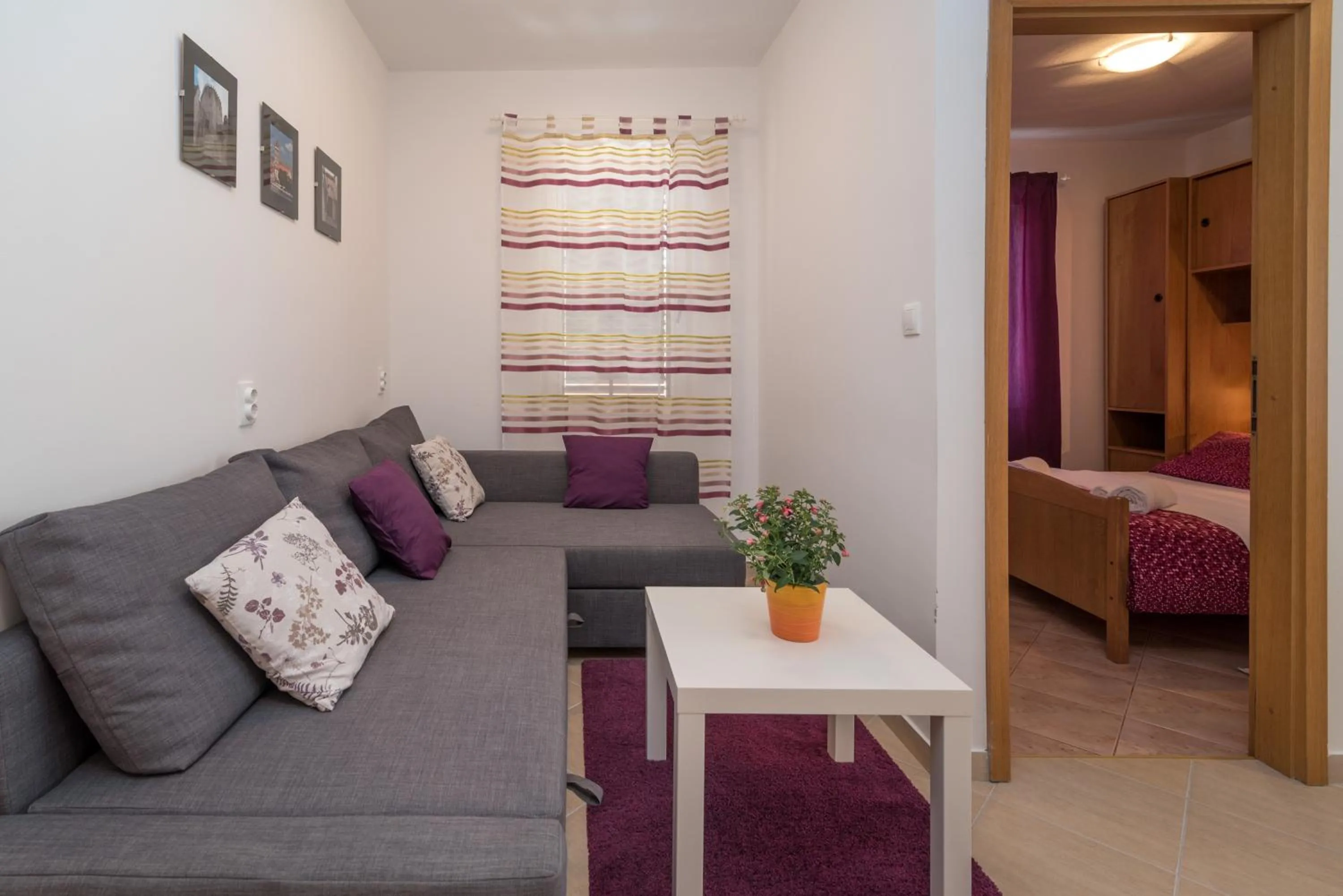 Living room, Bed in Apartments Vojin