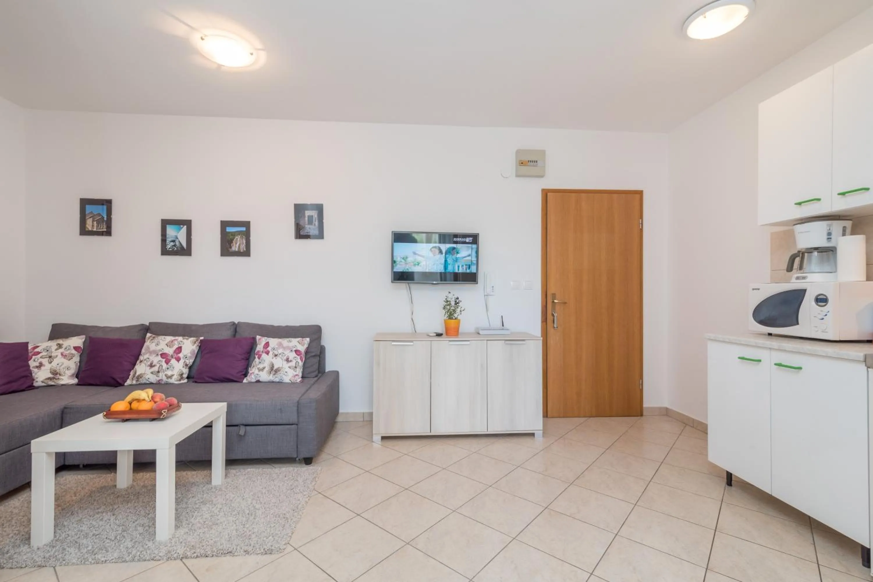 Kitchen or kitchenette in Apartments Vojin