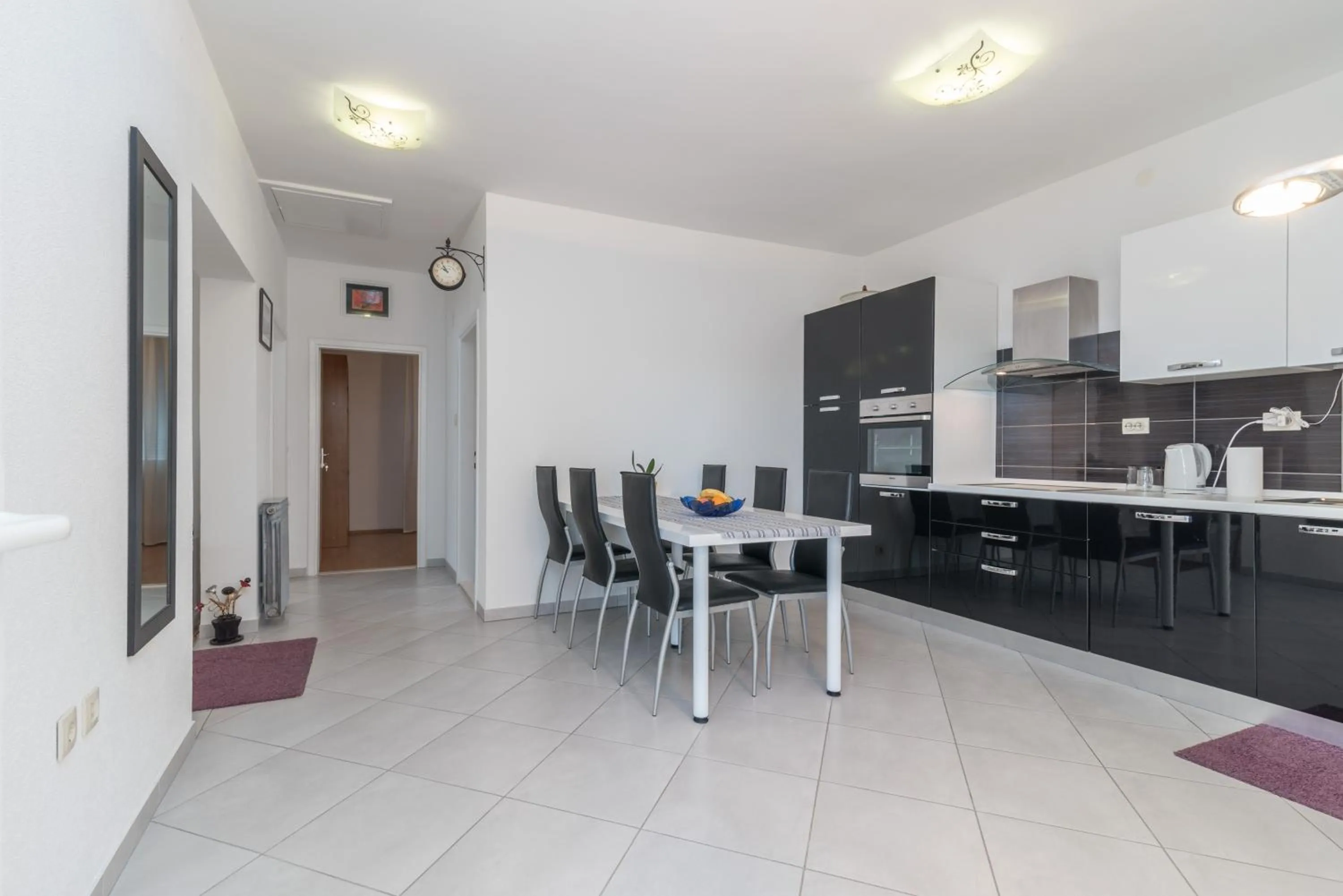 Kitchen or kitchenette in Apartments Vojin
