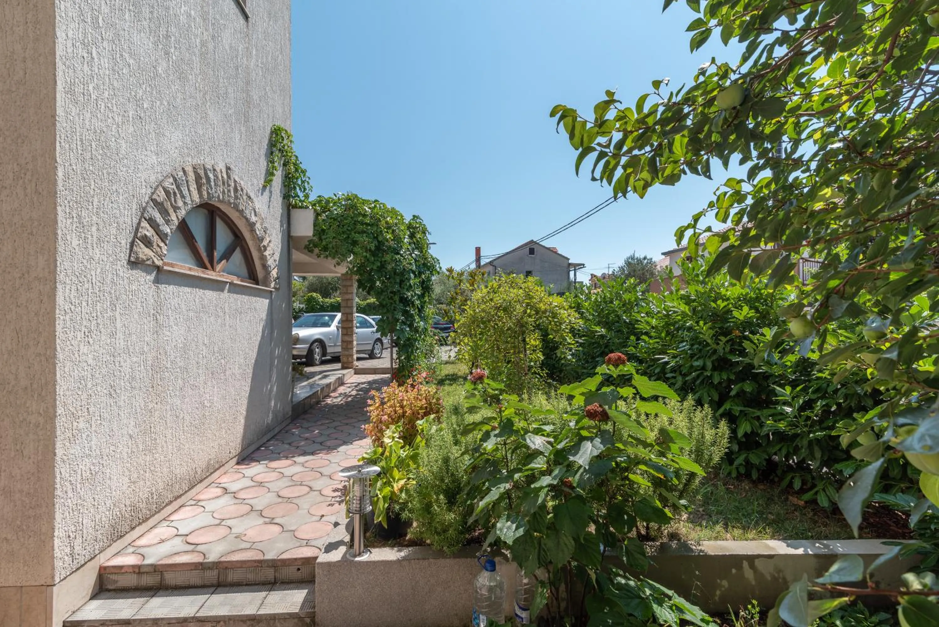 Garden in Apartments Vojin