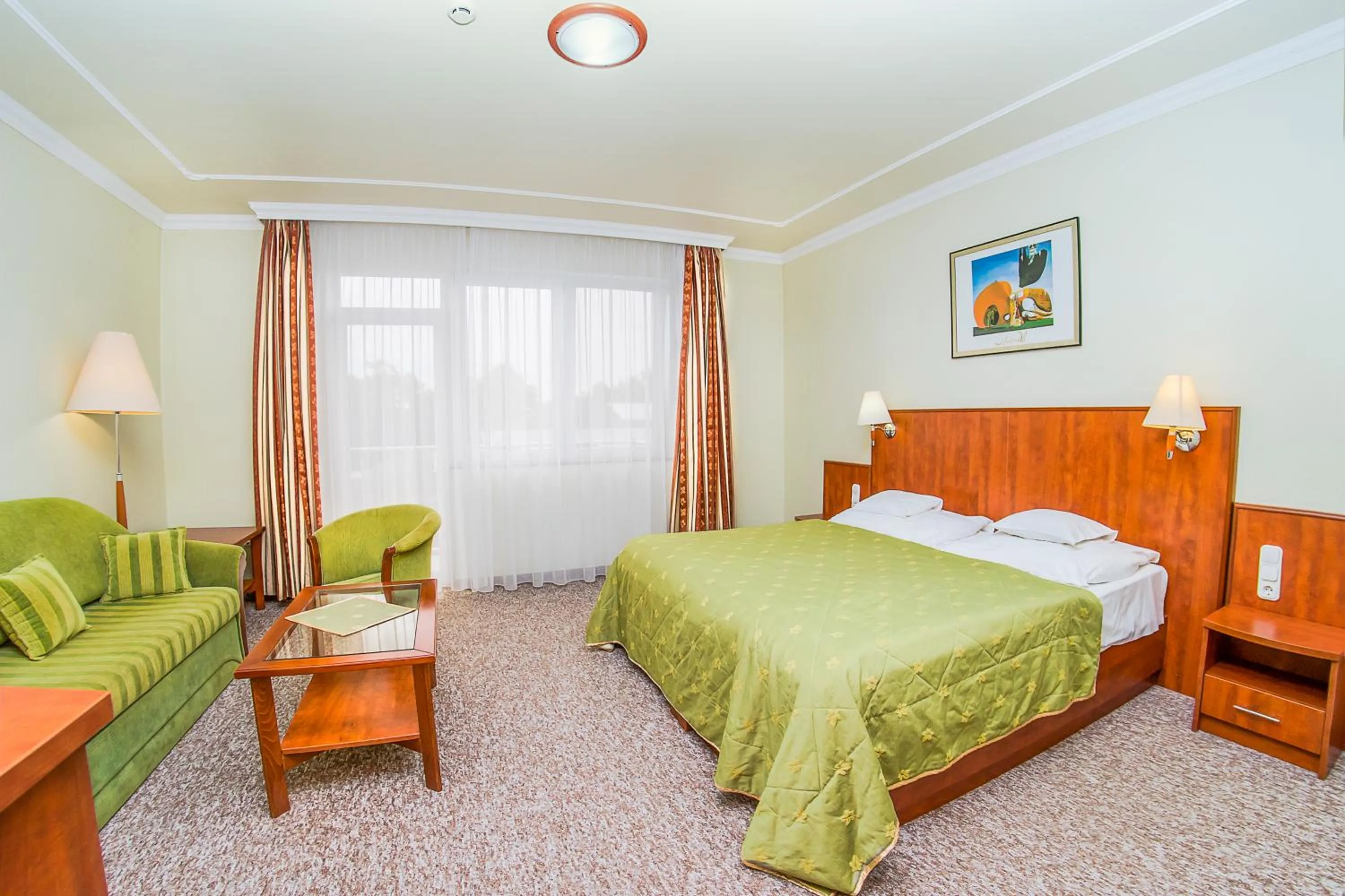 Bedroom, Bed in Hotel Silver