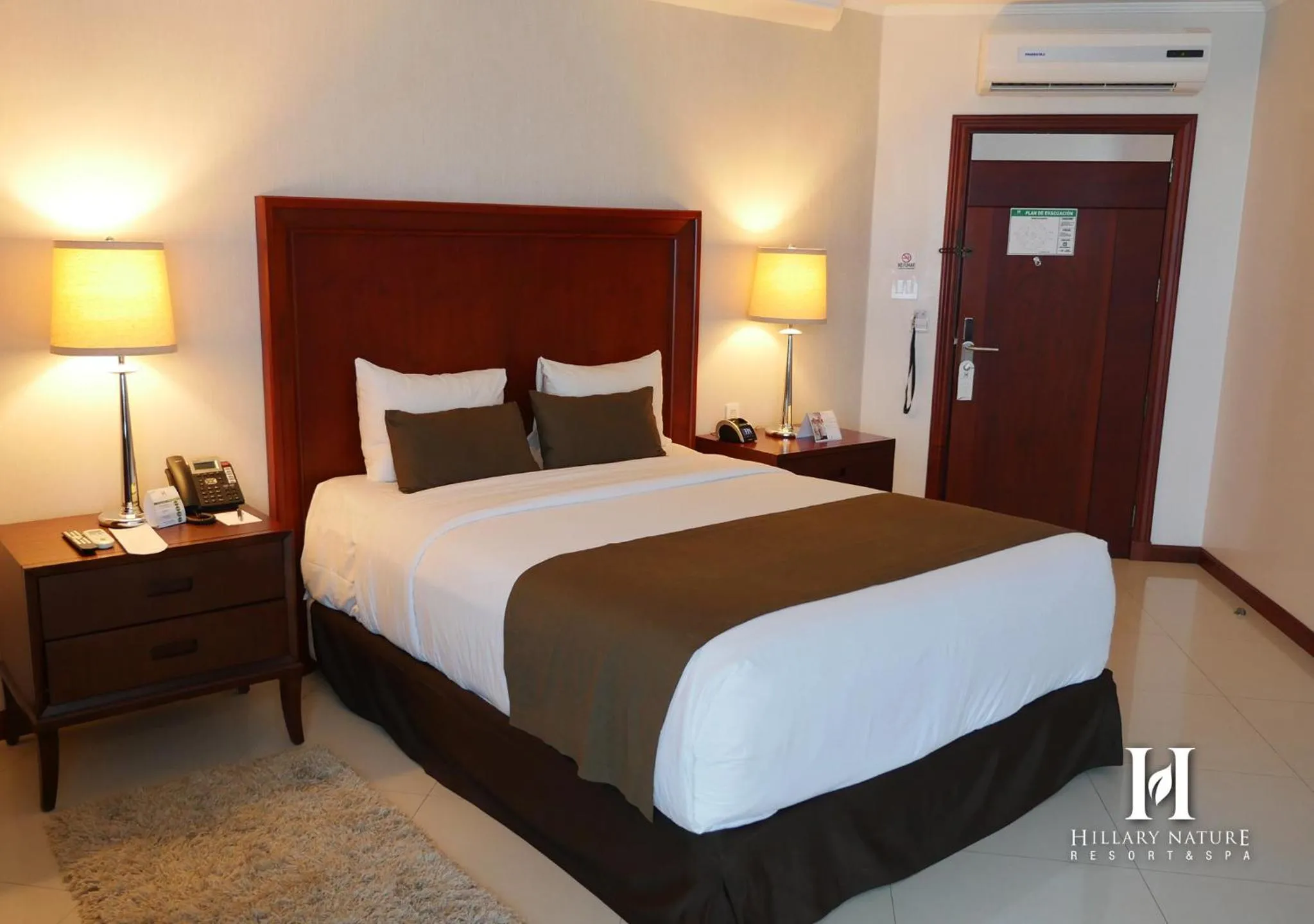 Bed in Hillary Nature Resort & Spa All Inclusive