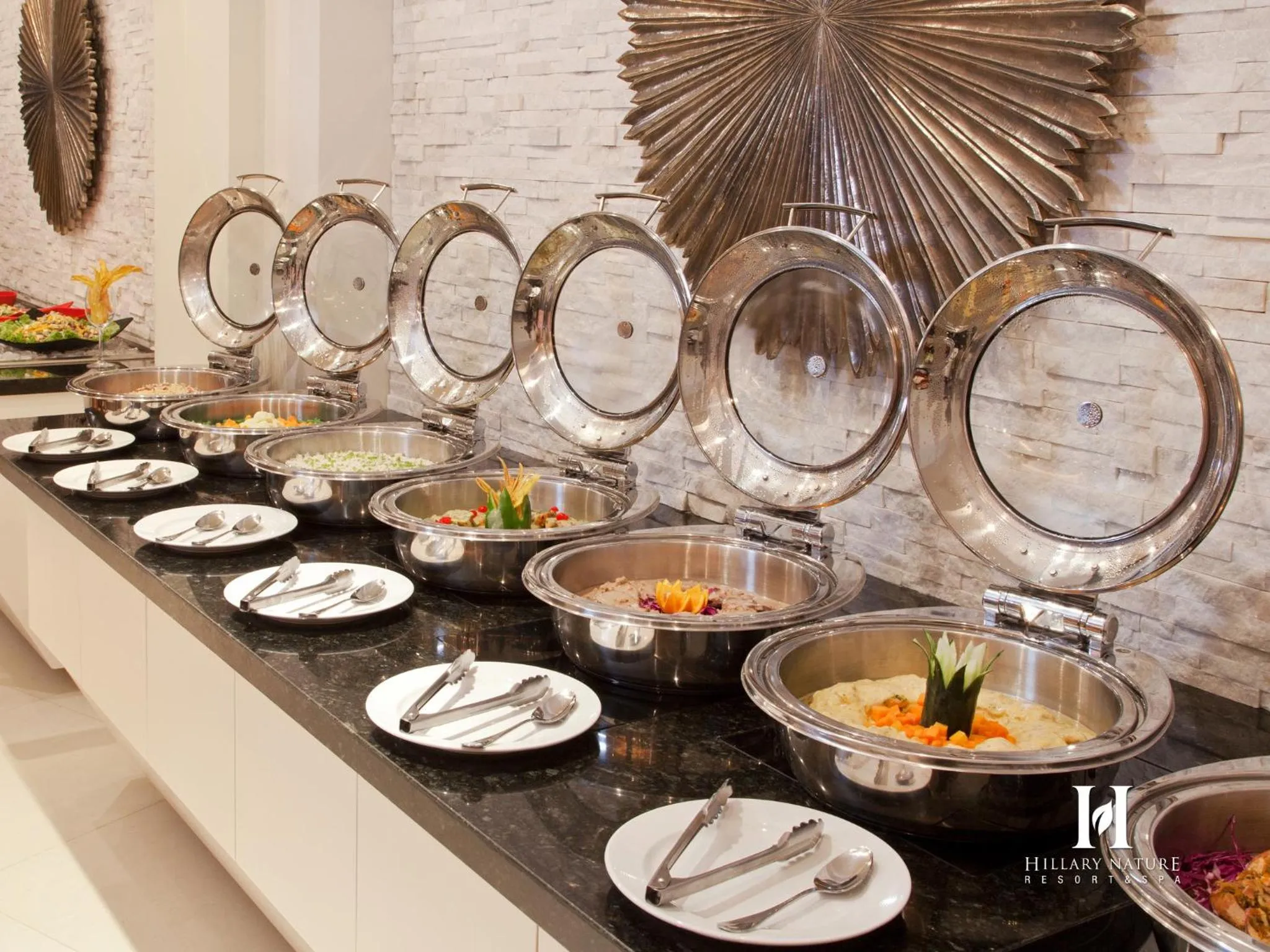 Restaurant/places to eat in Hillary Nature Resort & Spa All Inclusive