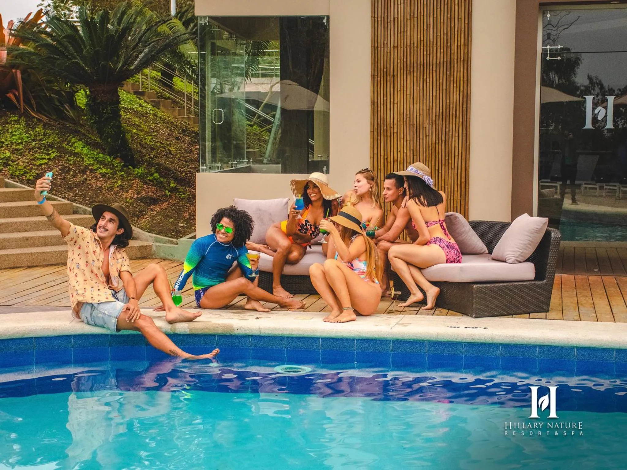 Swimming pool in Hillary Nature Resort & Spa All Inclusive