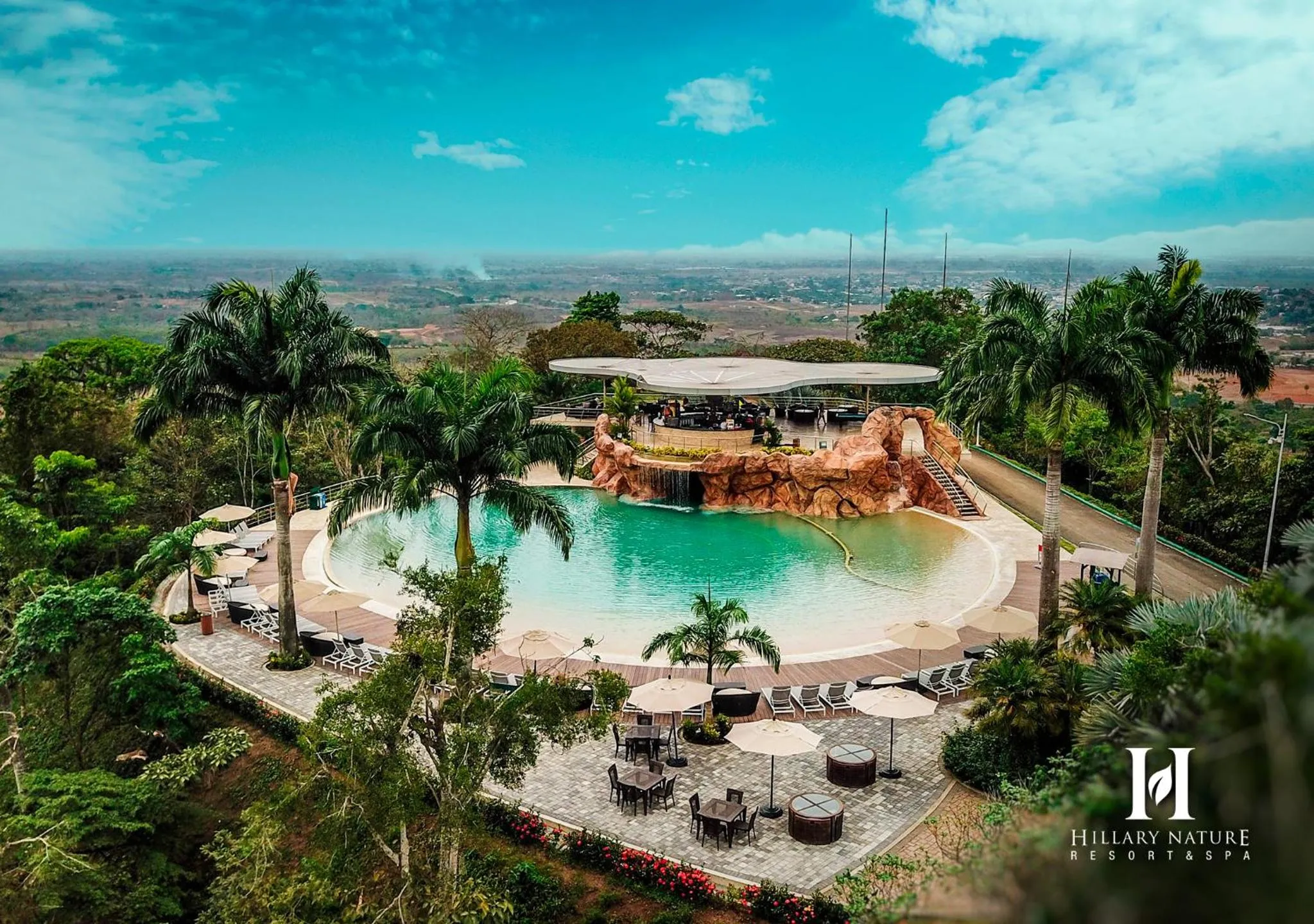Pool view in Hillary Nature Resort & Spa All Inclusive
