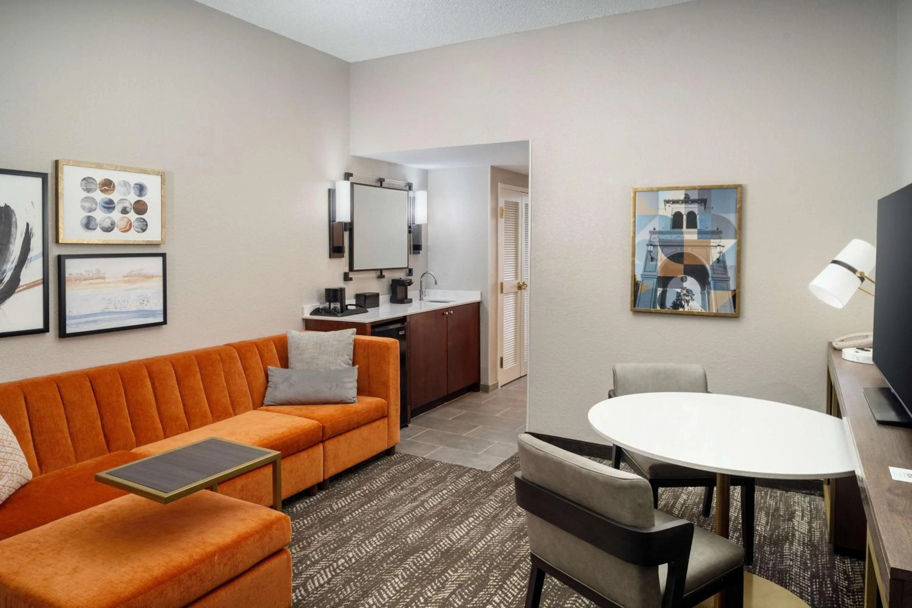 Living room in Embassy Suites by Hilton Orlando North