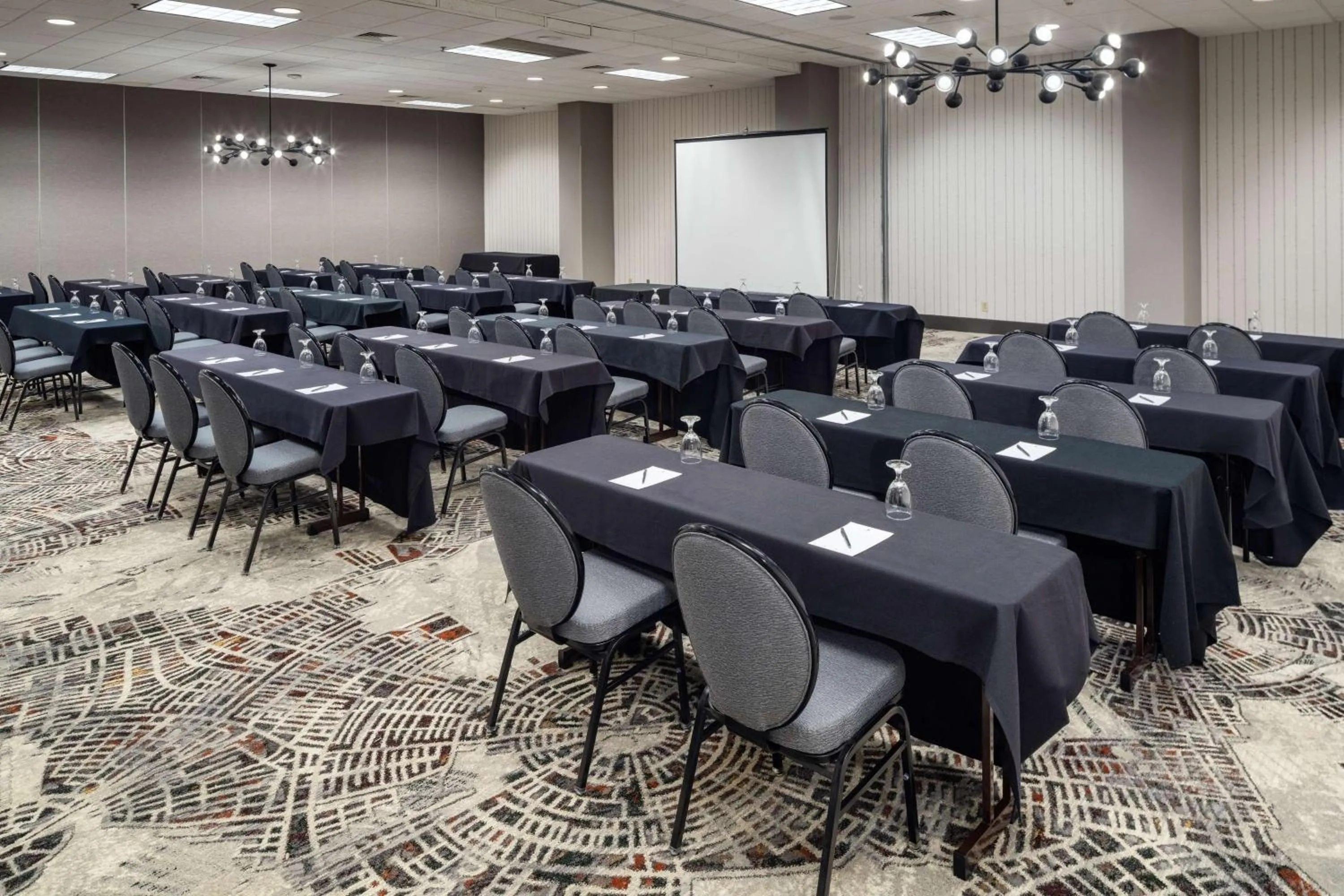 Meeting/conference room in Embassy Suites by Hilton Orlando North