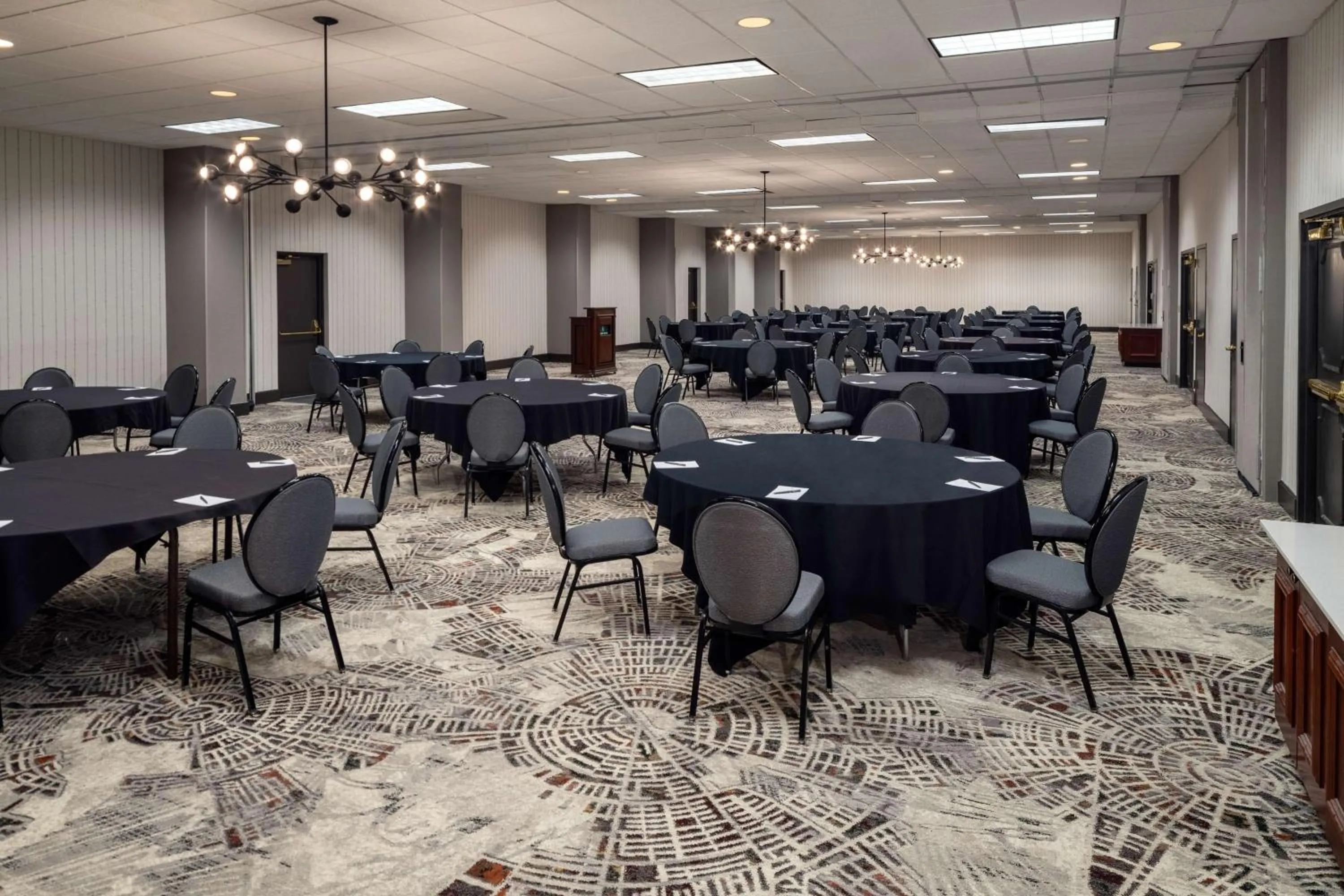 Meeting/conference room in Embassy Suites by Hilton Orlando North