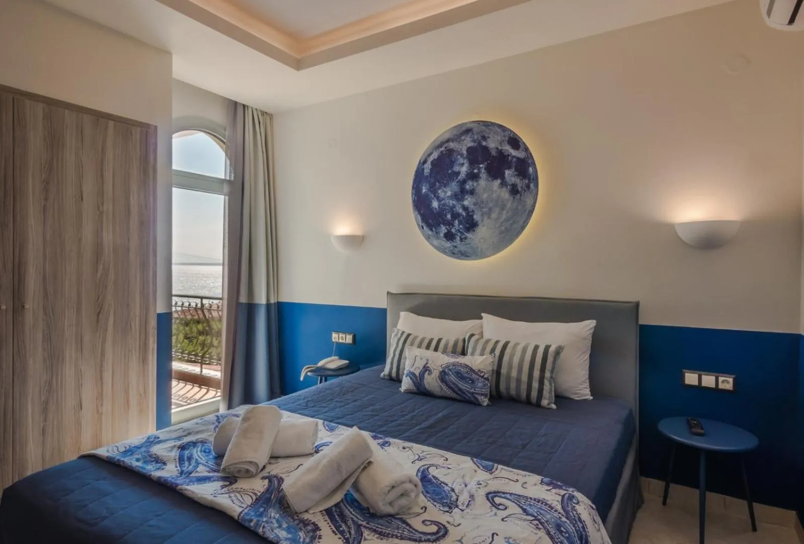 Bed in Asteris Village