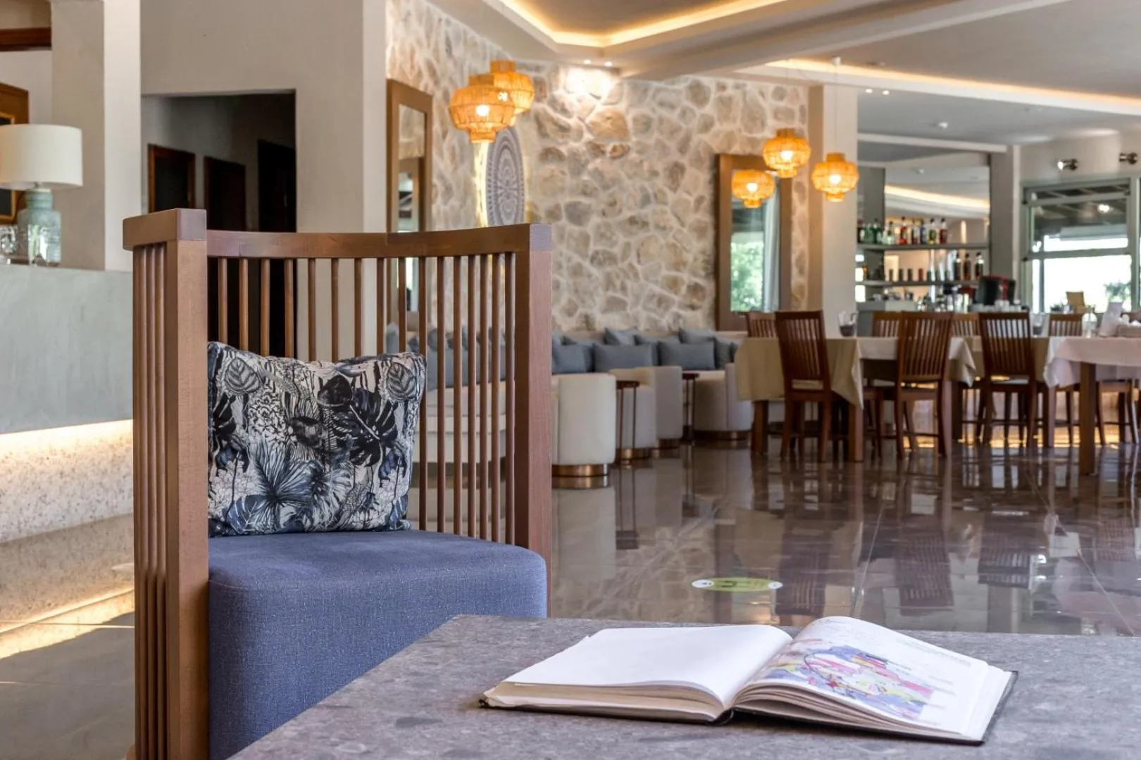 Restaurant/places to eat in Asteris Village