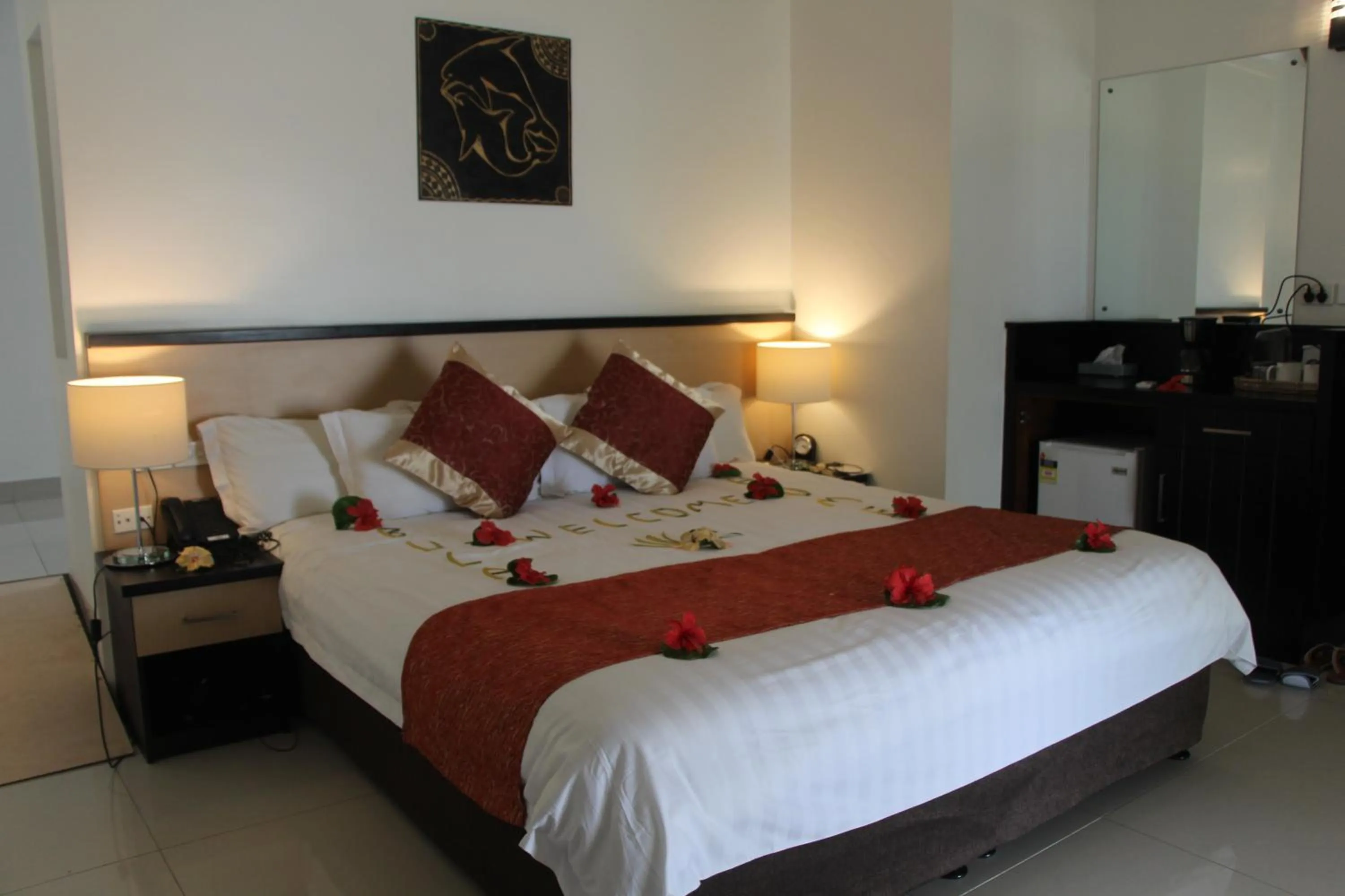 Bed in Lander's Bay Resort