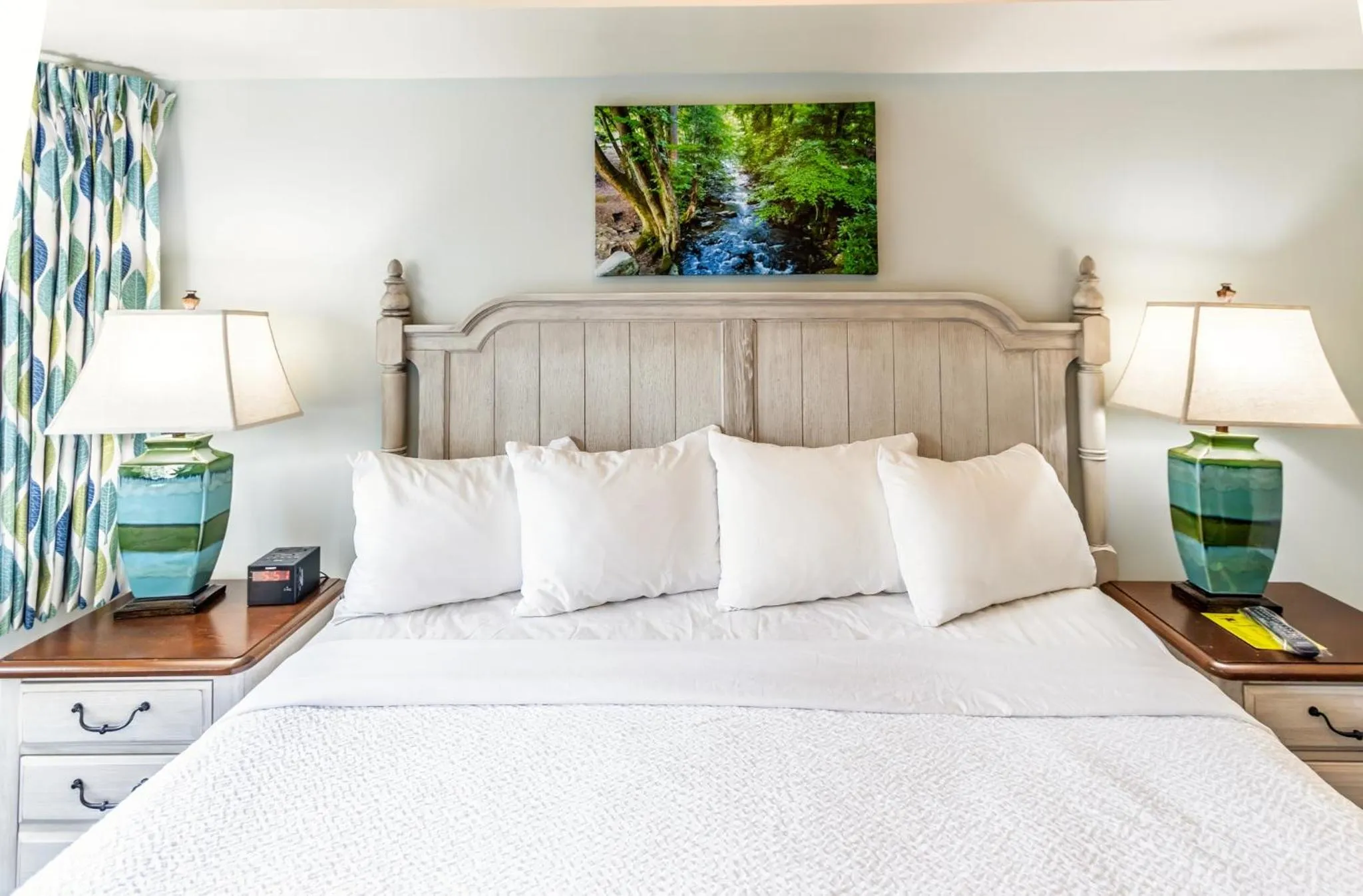 Bed in Laurel Point Resort