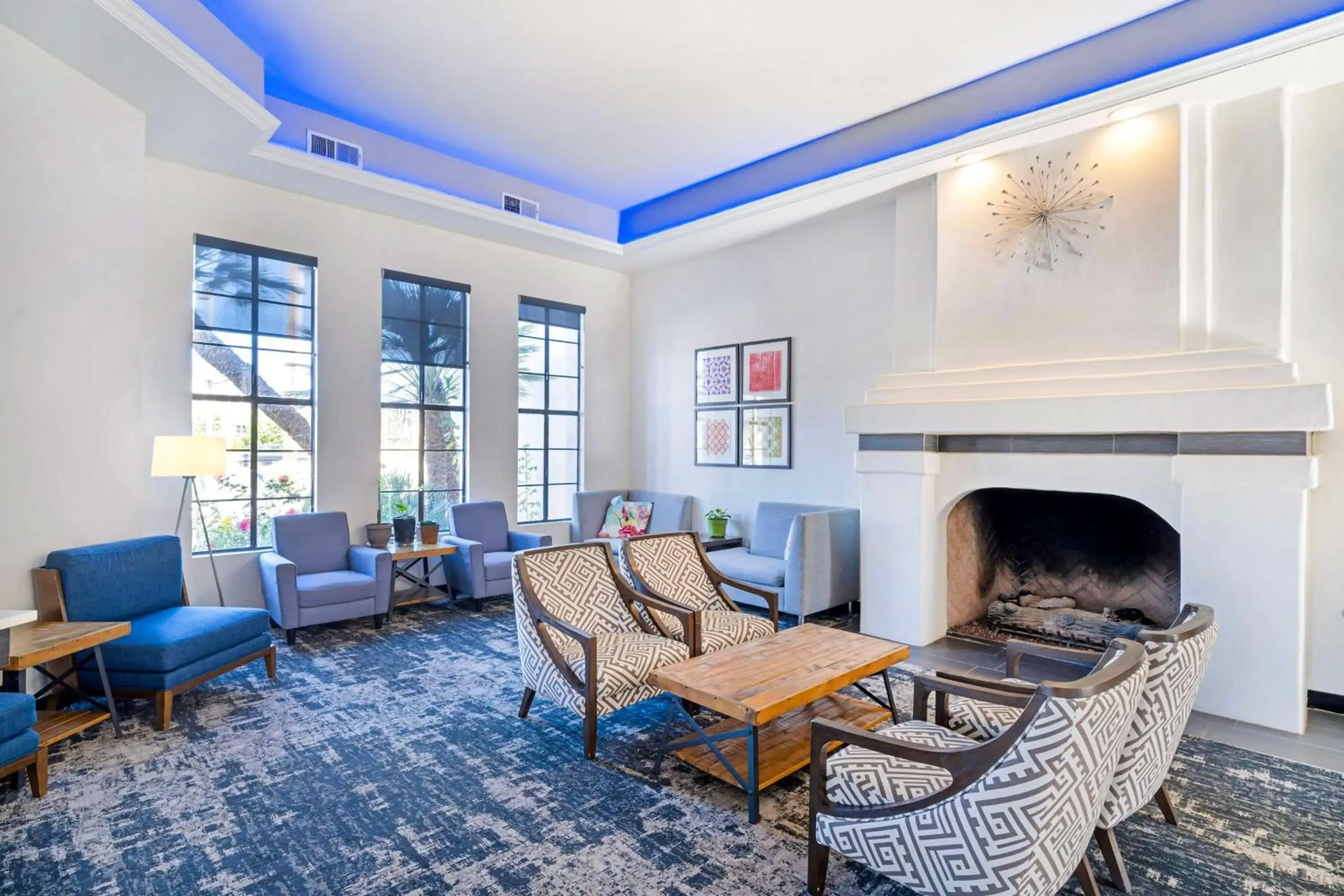 Lobby or reception in Best Western Posada Royale Hotel & Suites Lobby or reception in Best Western Posada Royale Hotel & Suites