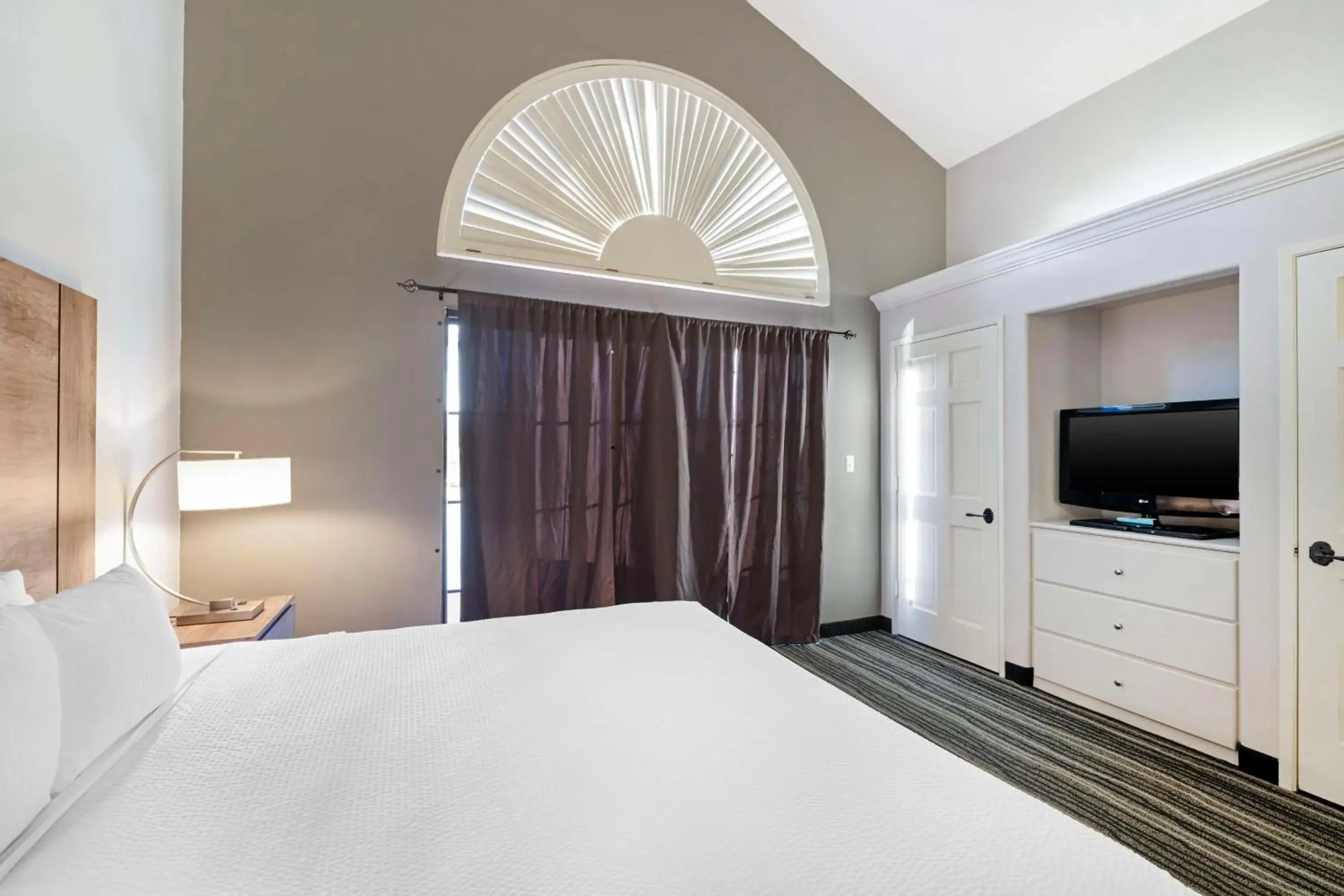 Bedroom, Bed in Best Western Posada Royale Hotel & Suites Bedroom, Bed in Best Western Posada Royale Hotel & Suites