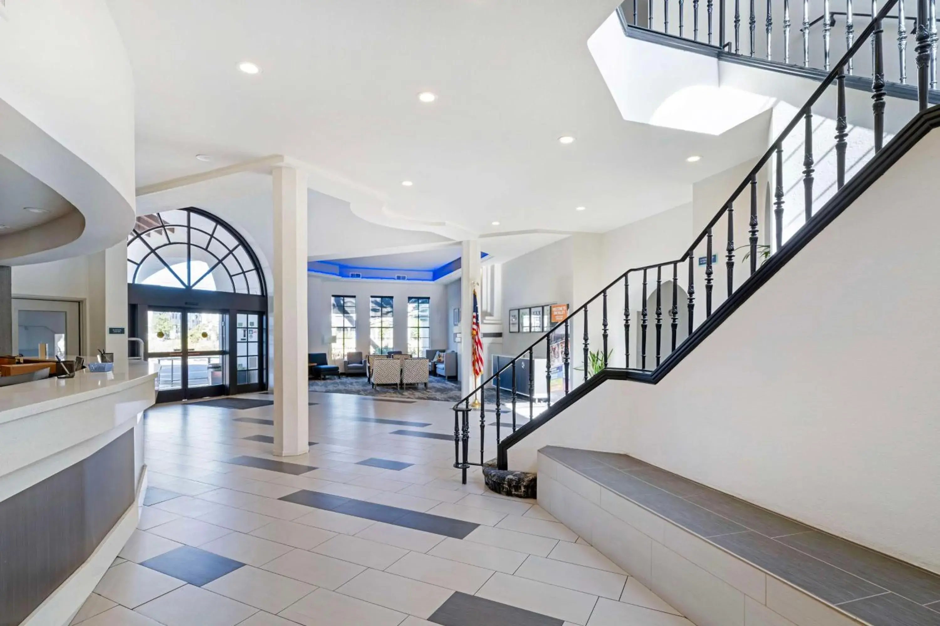 Lobby or reception in Best Western Posada Royale Hotel & Suites Lobby or reception in Best Western Posada Royale Hotel & Suites