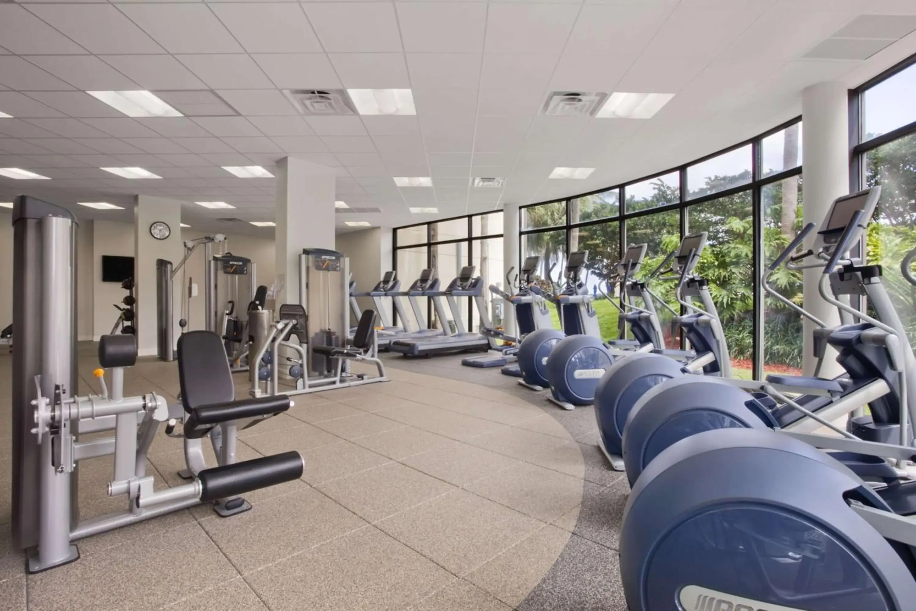Fitness centre/facilities in Hilton Miami Airport Blue Lagoon Fitness centre/facilities in Hilton Miami Airport Blue Lagoon