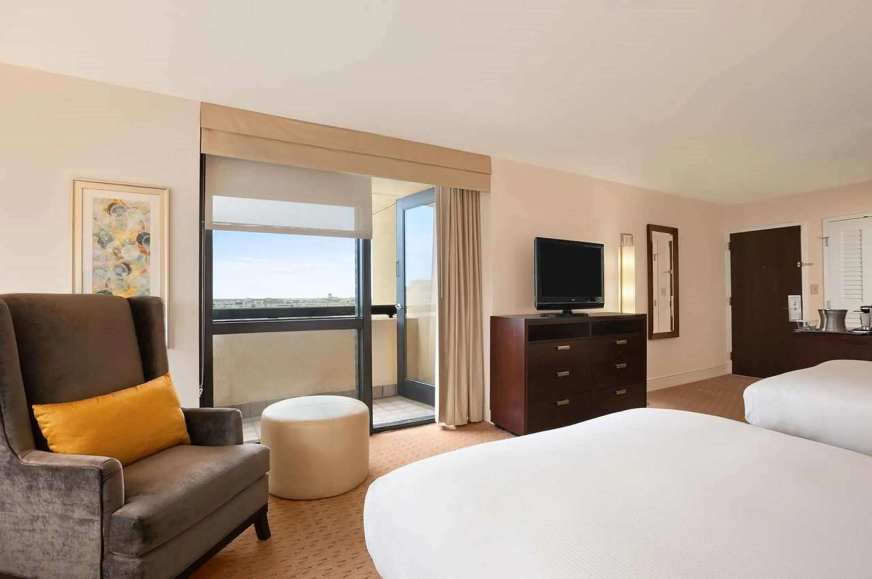 Bedroom, Bed in Hilton Miami Airport Blue Lagoon