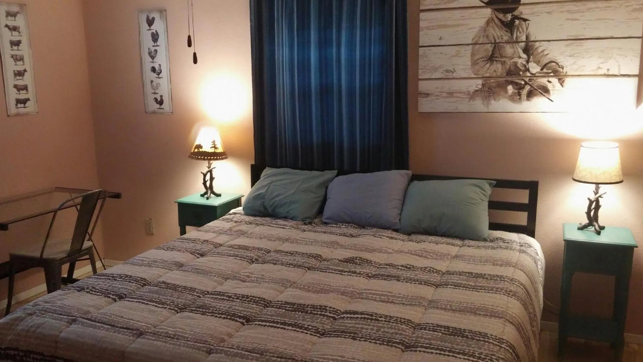 Bed in Constantino Farms