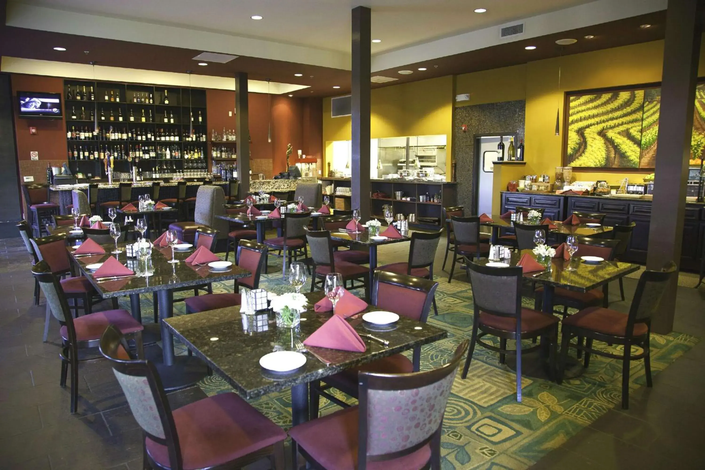 Lounge or bar in DoubleTree by Hilton Napa Valley - American Canyon Lounge or bar in DoubleTree by Hilton Napa Valley - American Canyon