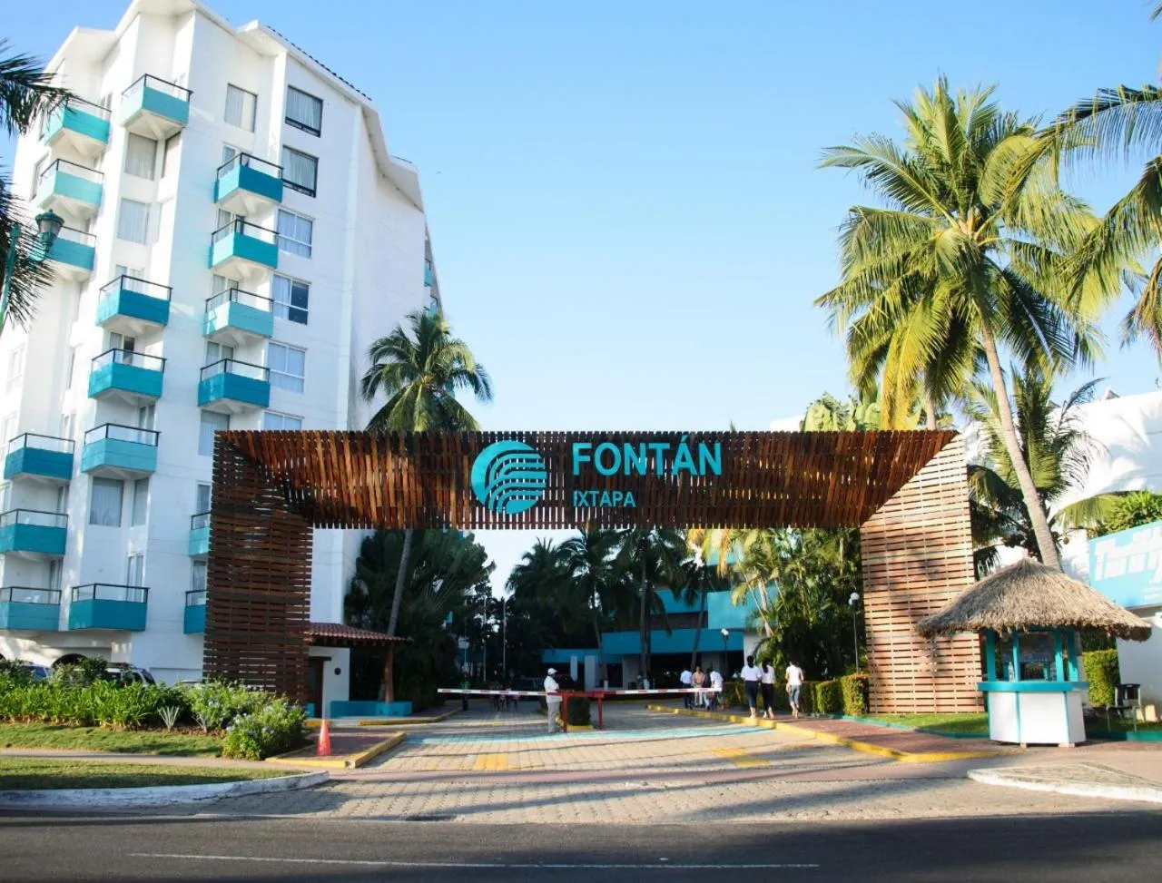 Facade/entrance in Fontan Ixtapa