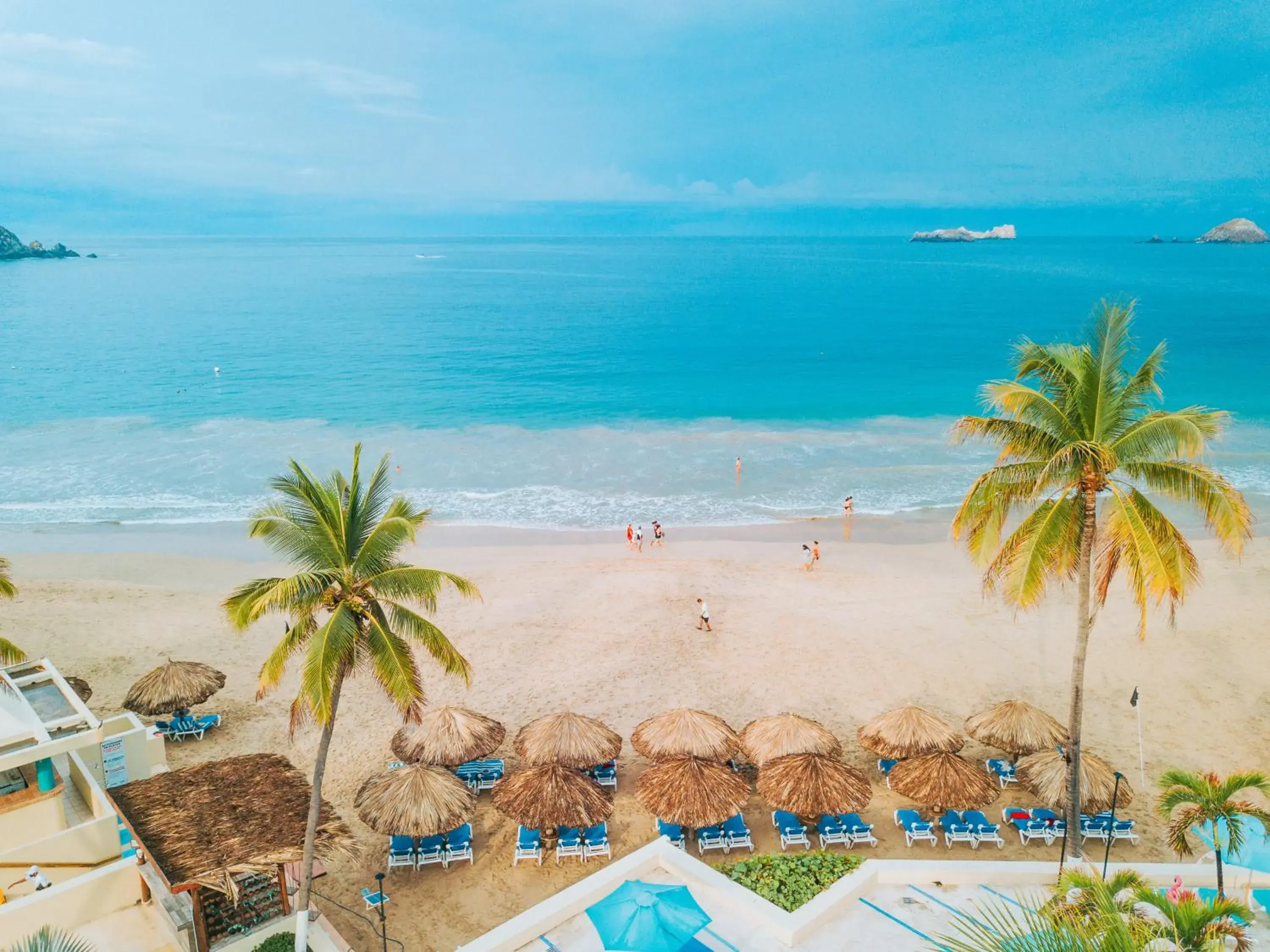 Bird's eye view in Fontan Ixtapa Bird's eye view in Fontan Ixtapa