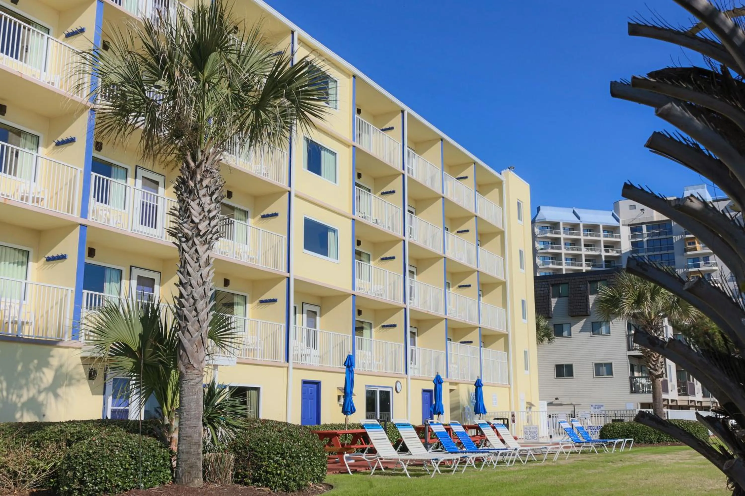 Facade/entrance in Jade Tree Cove