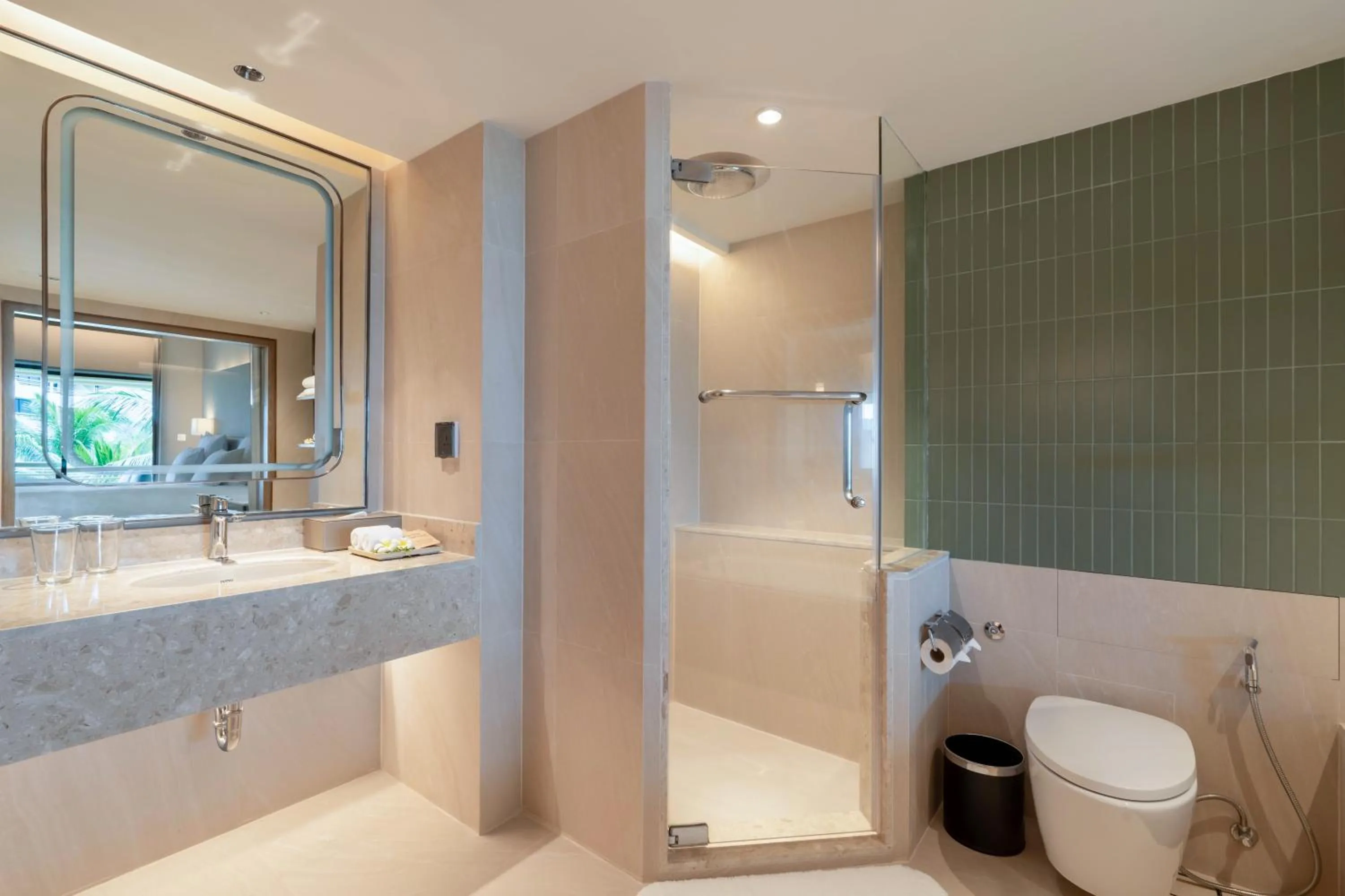 Bathroom in Pullman Phuket Karon Beach Resort