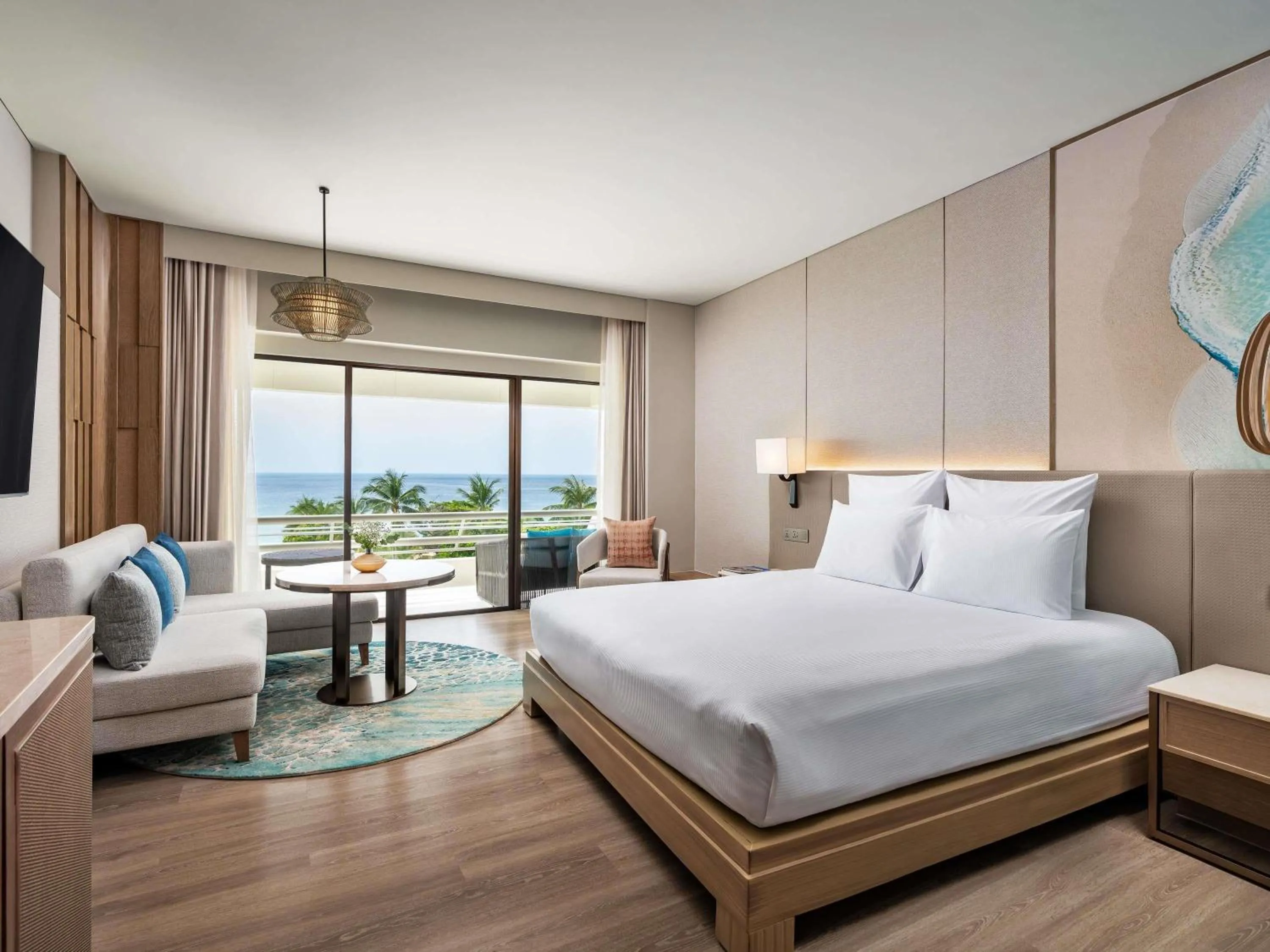 Bedroom, Bed in Pullman Phuket Karon Beach Resort