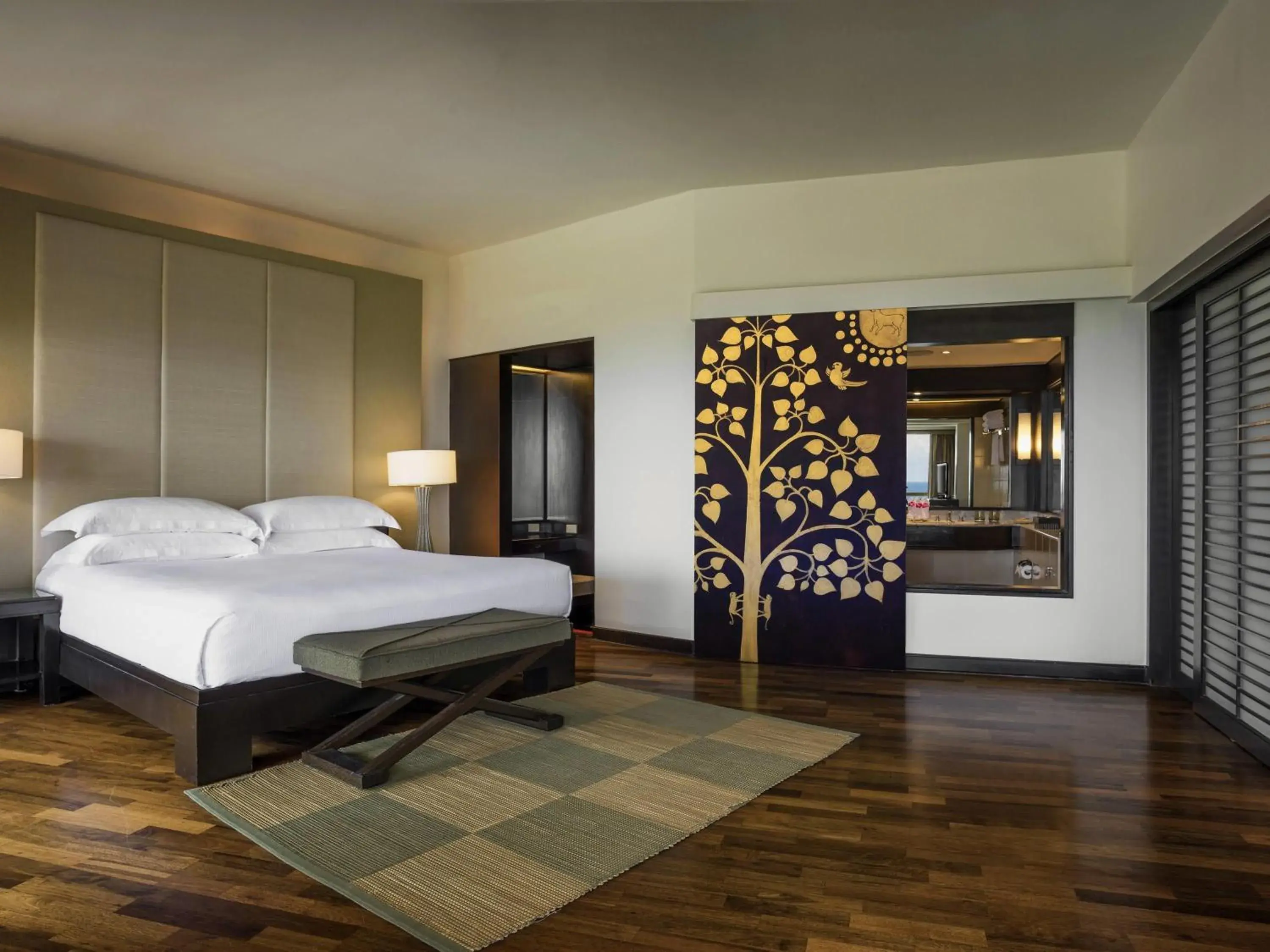 Bedroom, Bed in Pullman Phuket Karon Beach Resort Bedroom, Bed in Pullman Phuket Karon Beach Resort