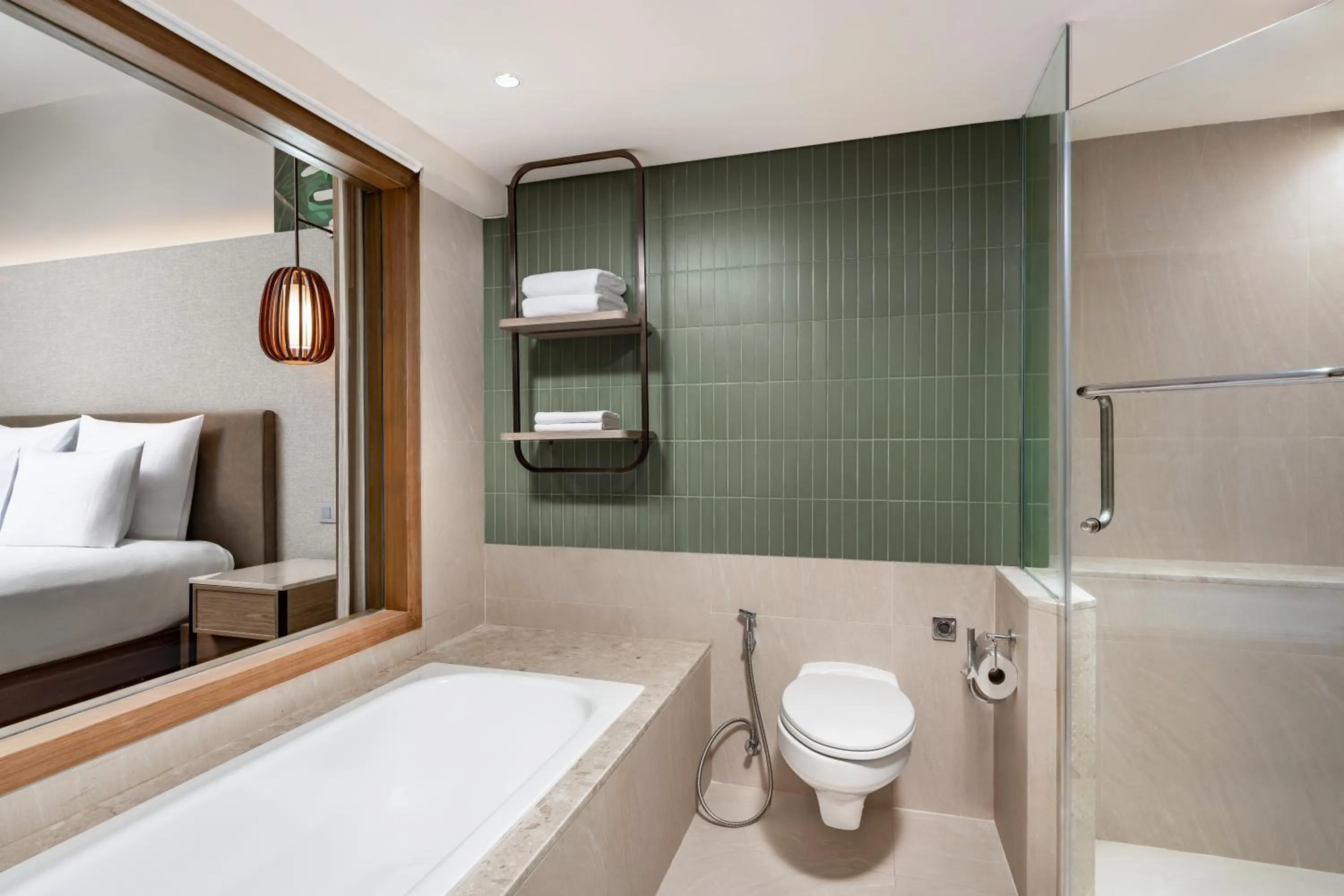Bath, Bed in Pullman Phuket Karon Beach Resort