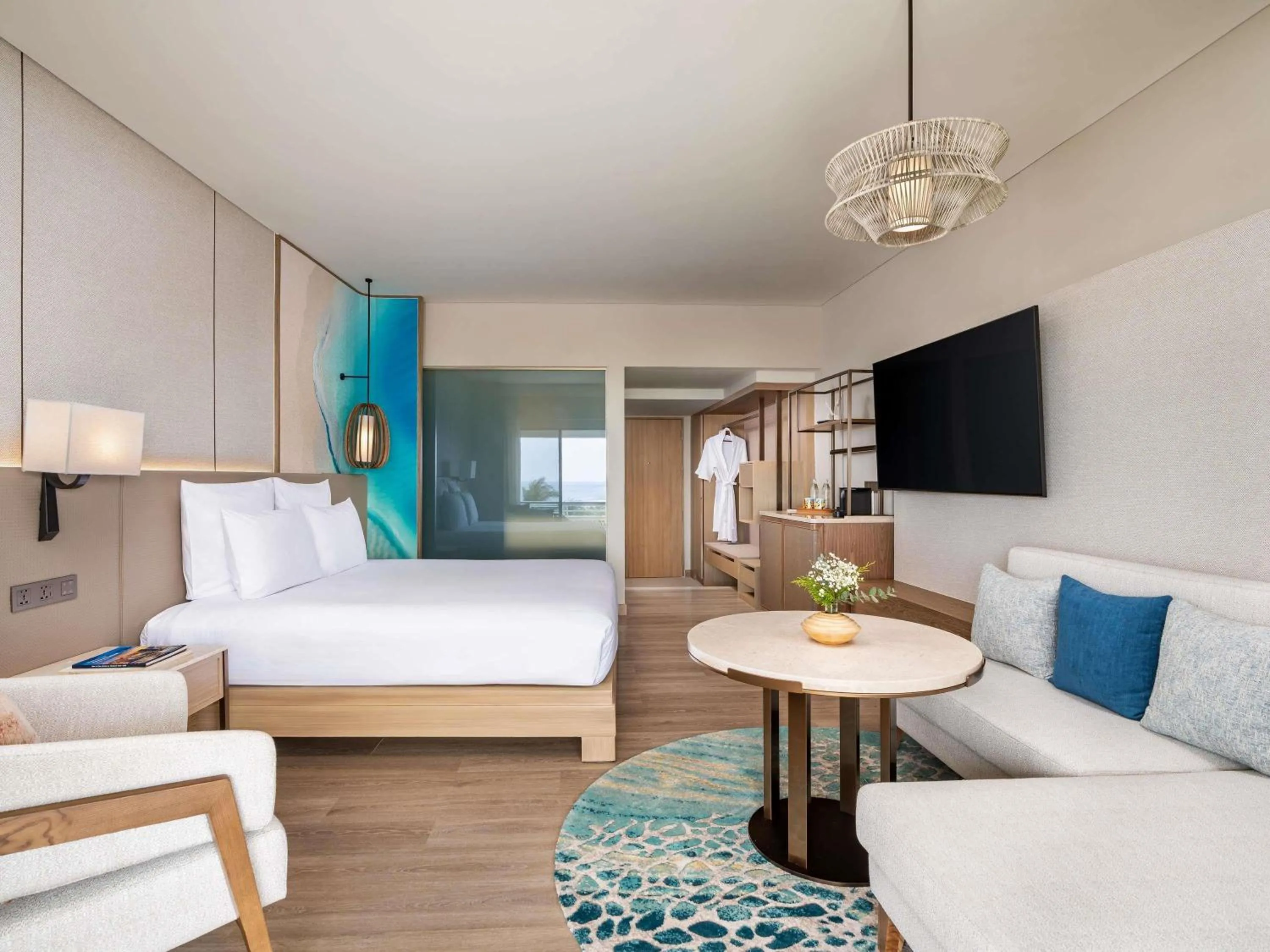 Bedroom, Bed in Pullman Phuket Karon Beach Resort