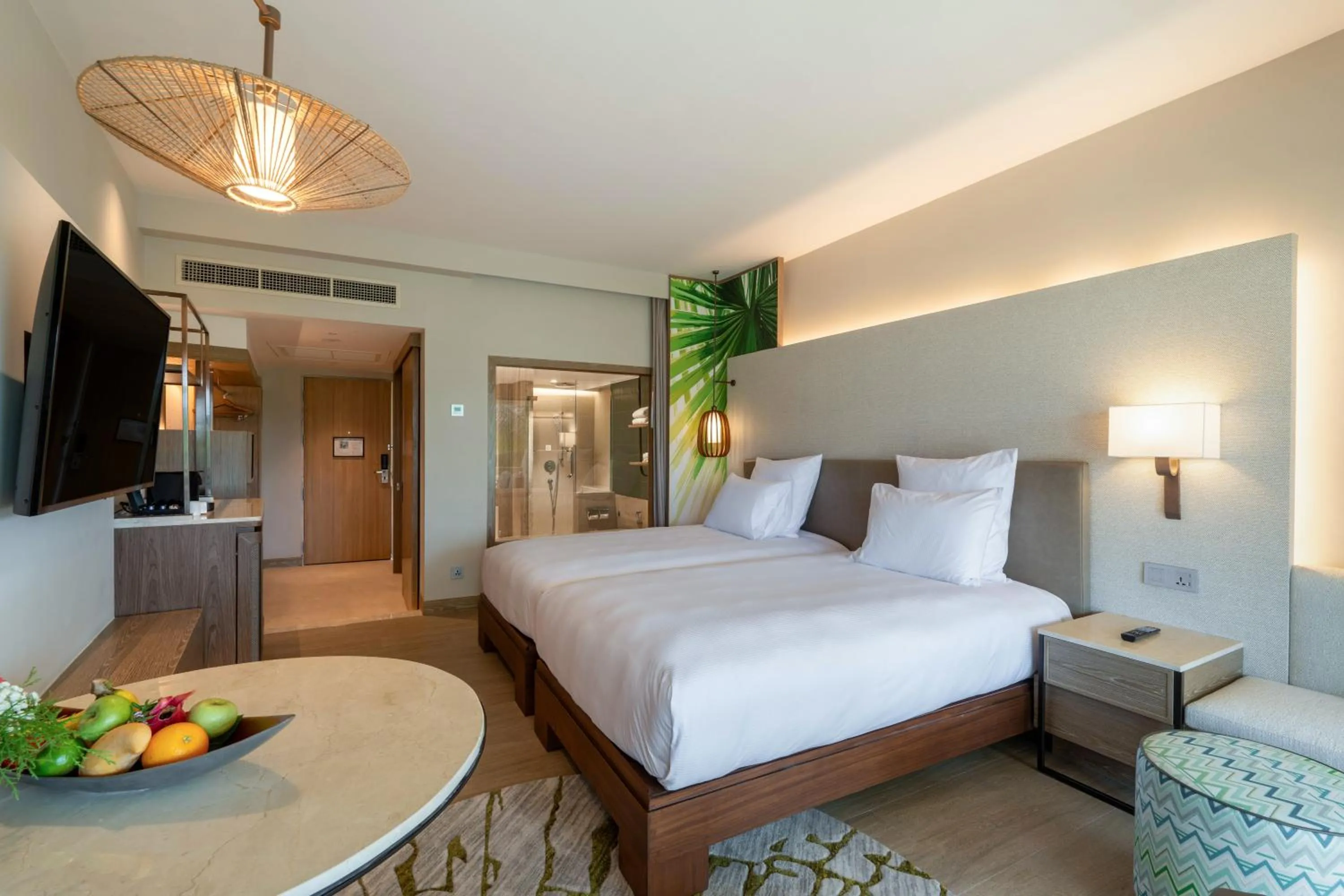 Bed in Pullman Phuket Karon Beach Resort