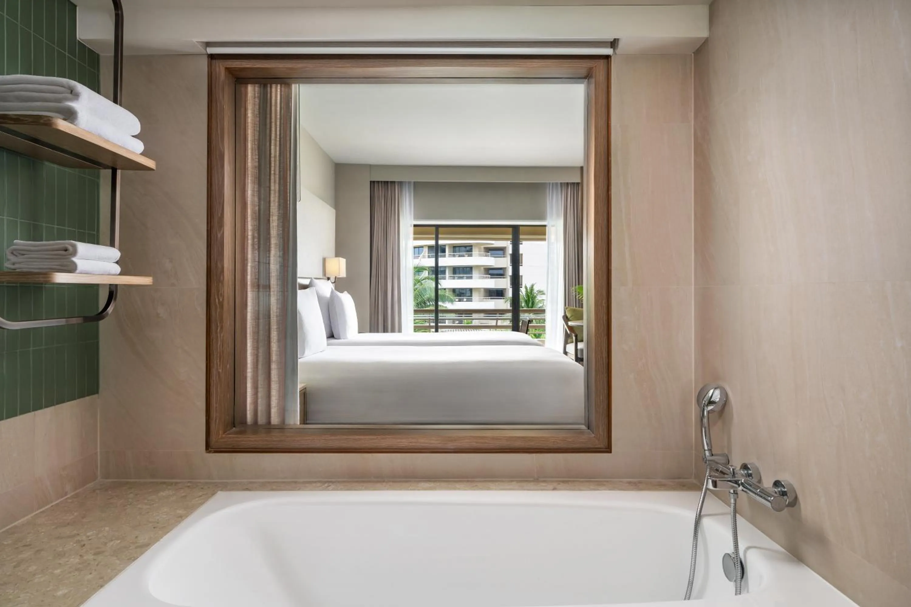 Bath, Bed in Pullman Phuket Karon Beach Resort