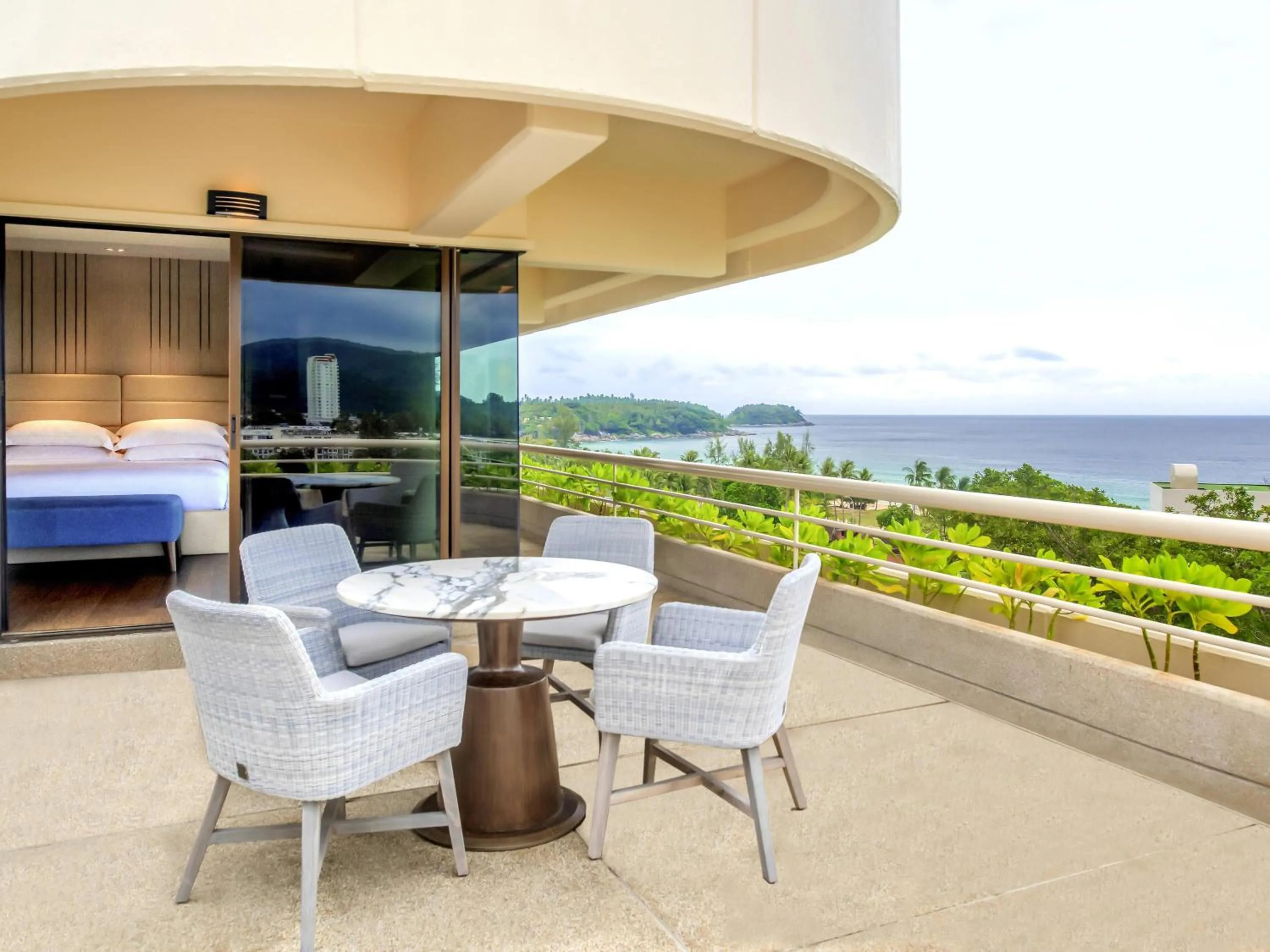 Bedroom in Pullman Phuket Karon Beach Resort