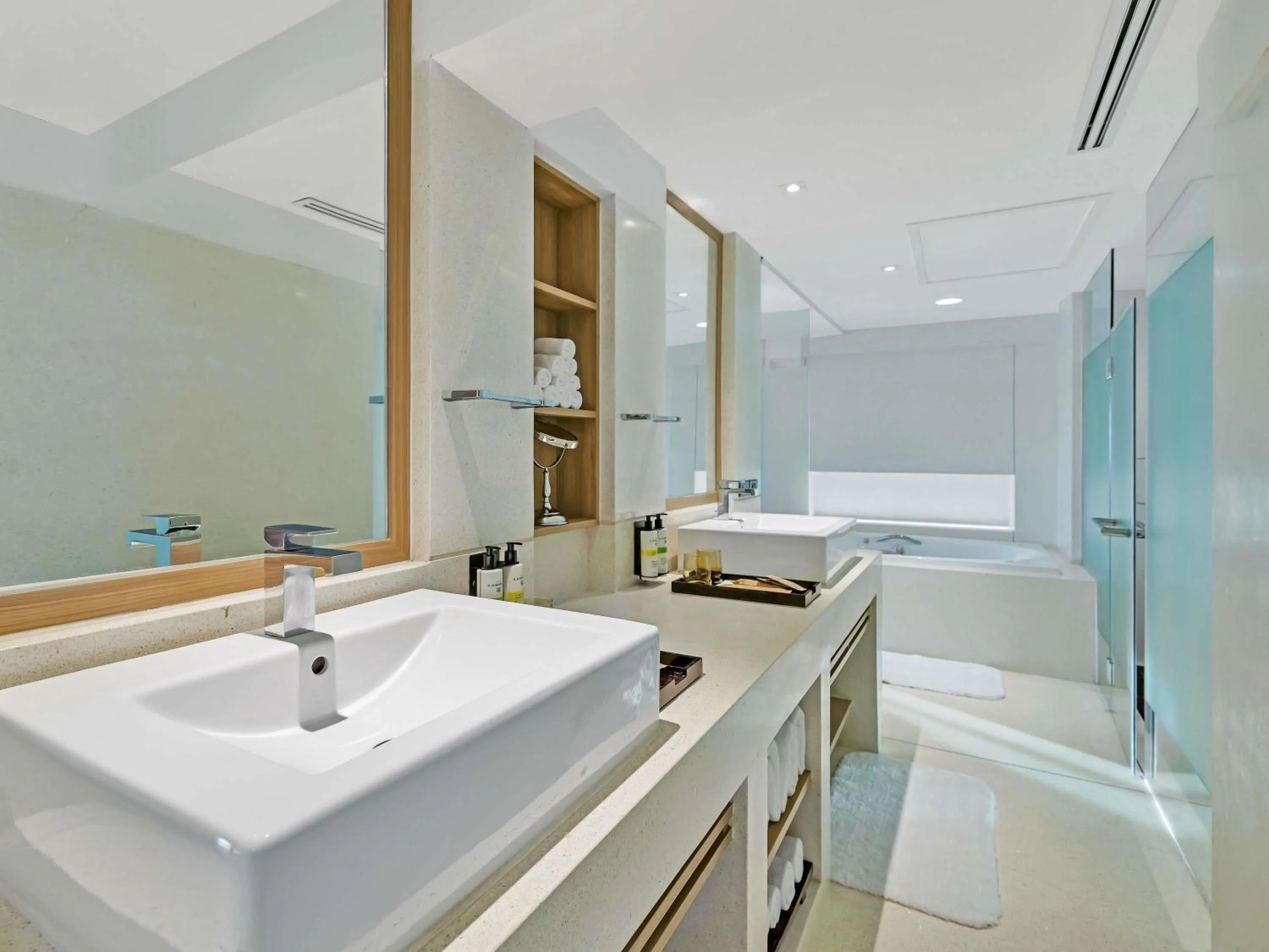 Bedroom in Pullman Phuket Karon Beach Resort