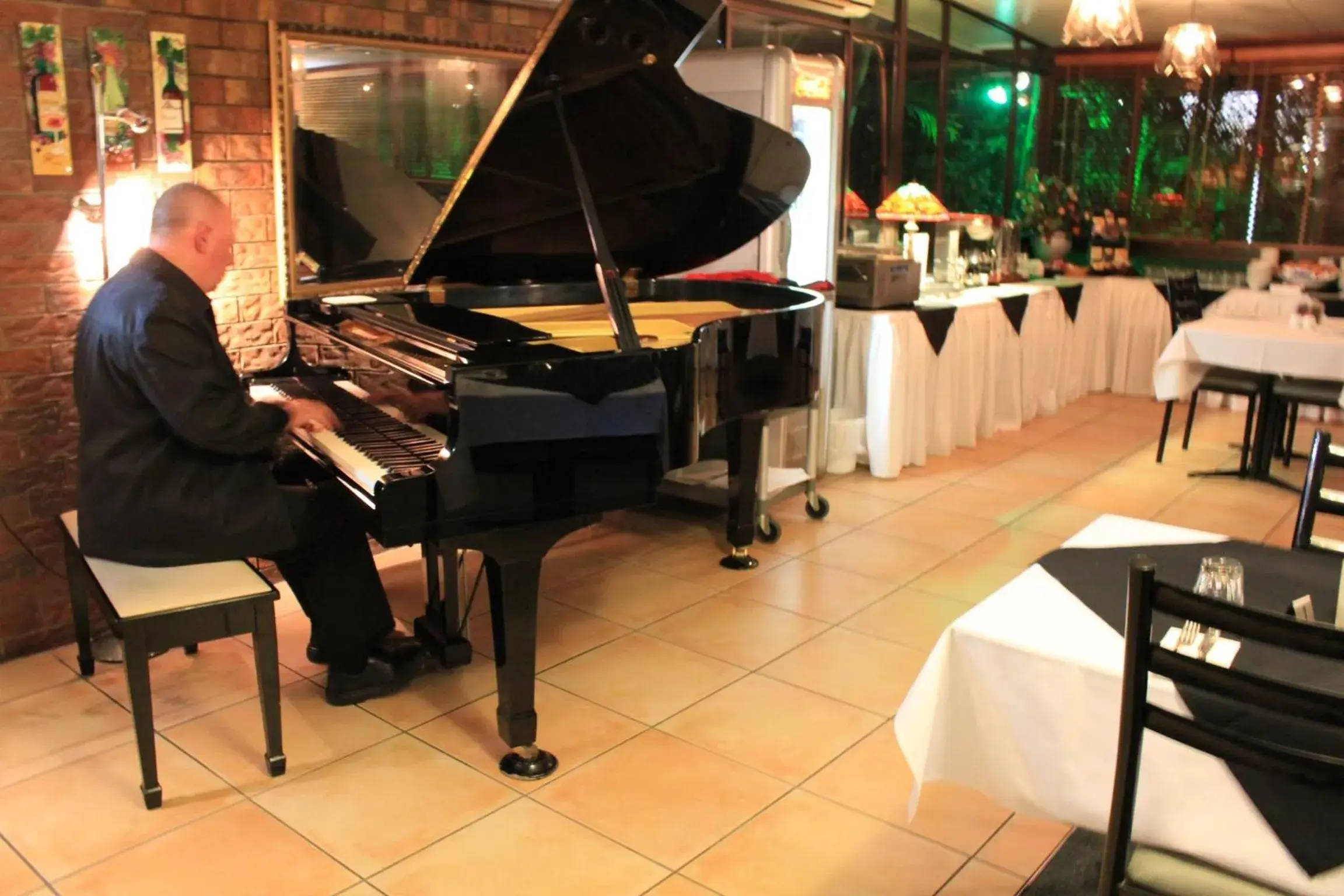 Restaurant/places to eat in Best Western Ipswich Restaurant/places to eat in Best Western Ipswich