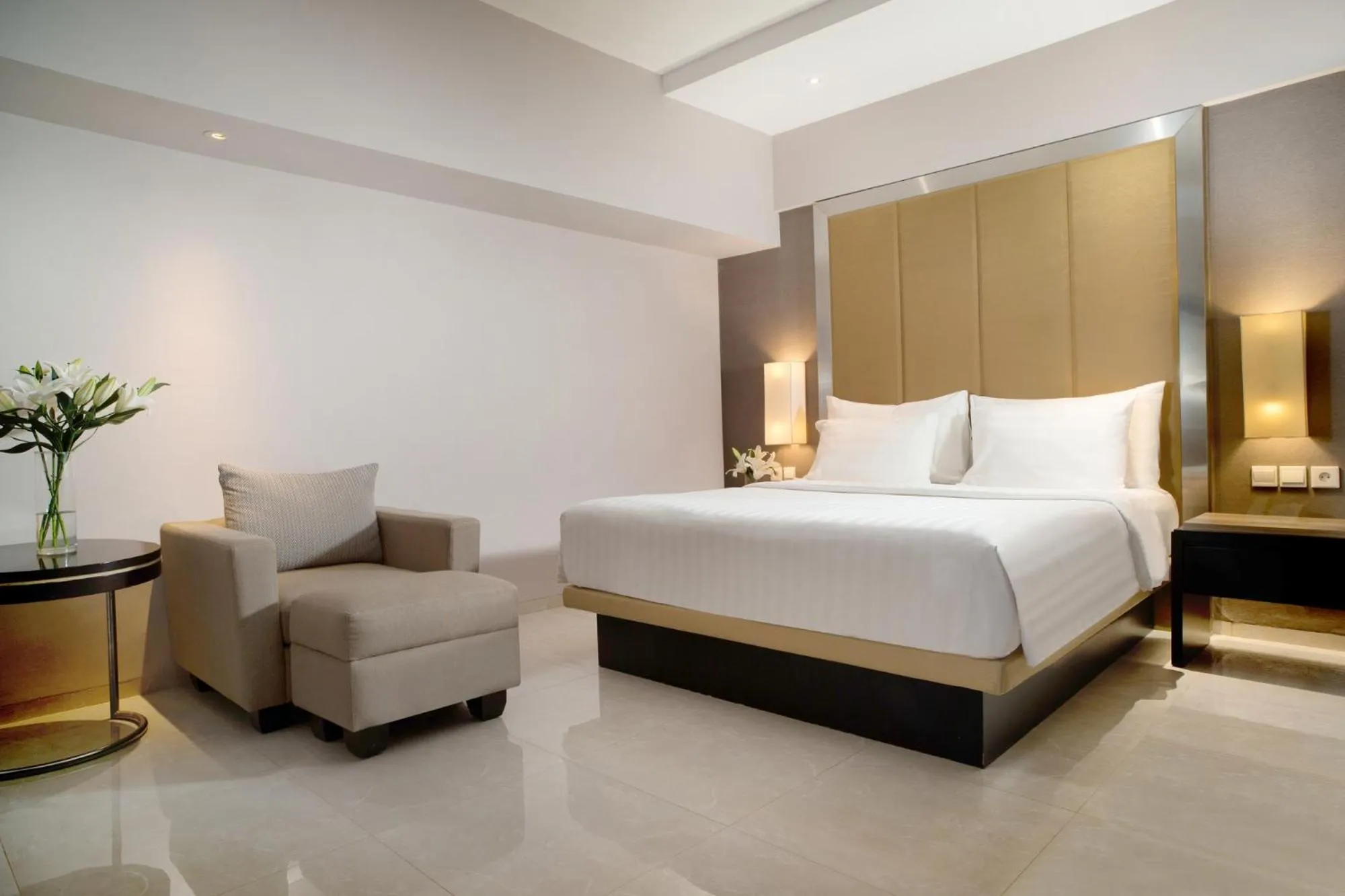 Bed in Hotel Santika Premiere Slipi Jakarta