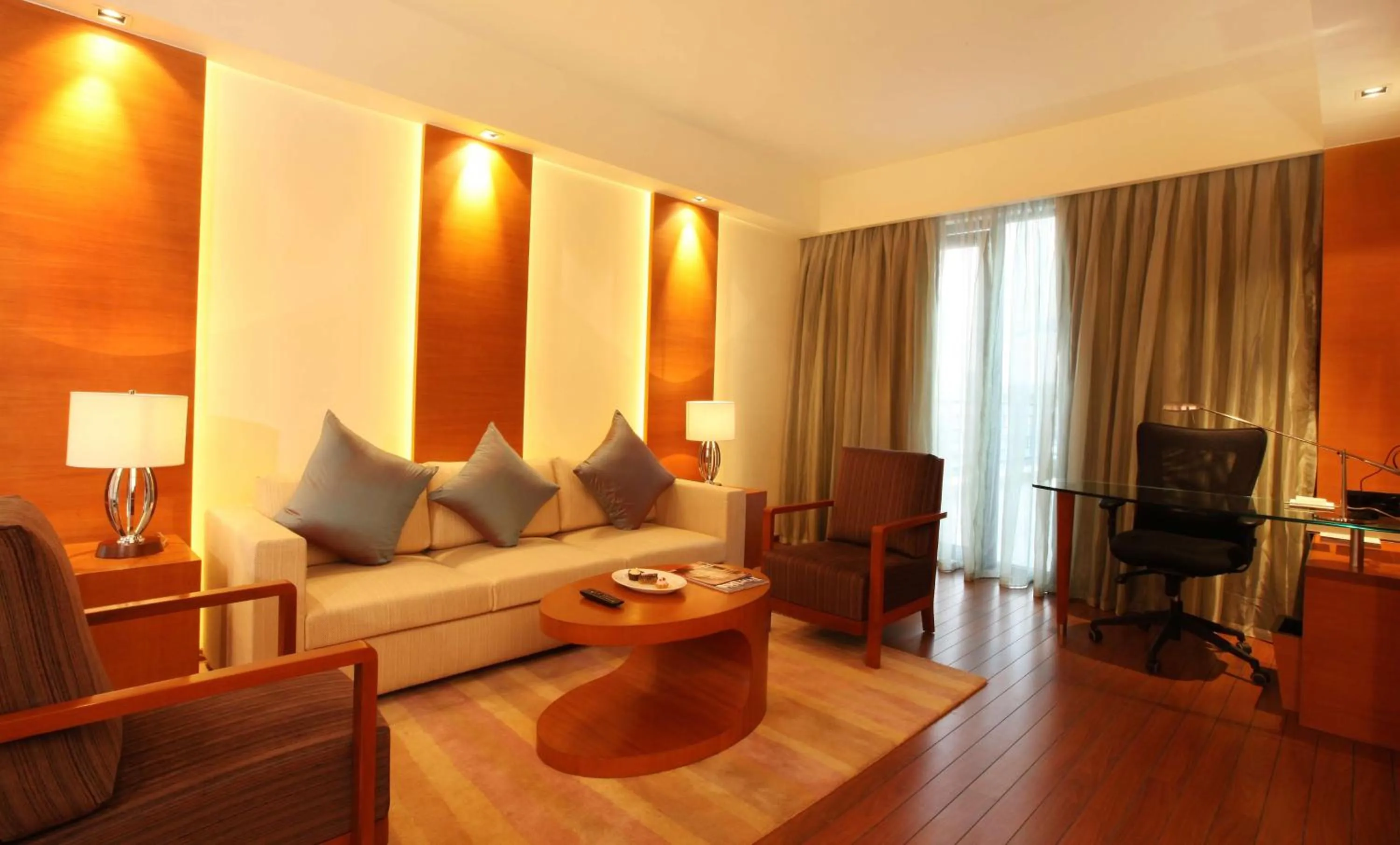 Photo of the whole room in Hyatt Pune