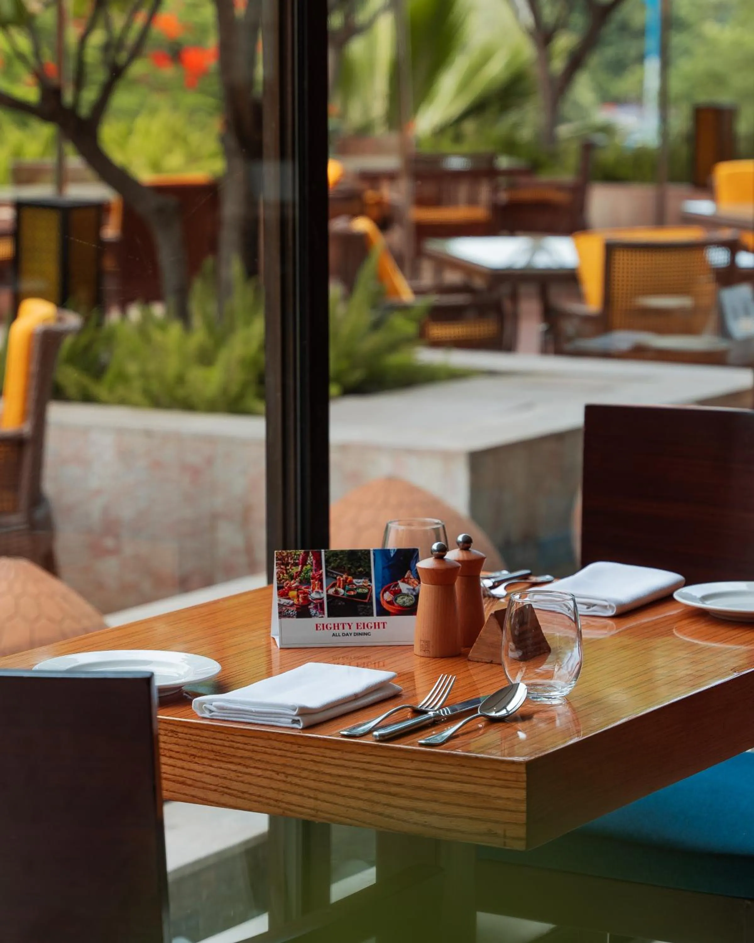 Restaurant/places to eat in Hyatt Pune