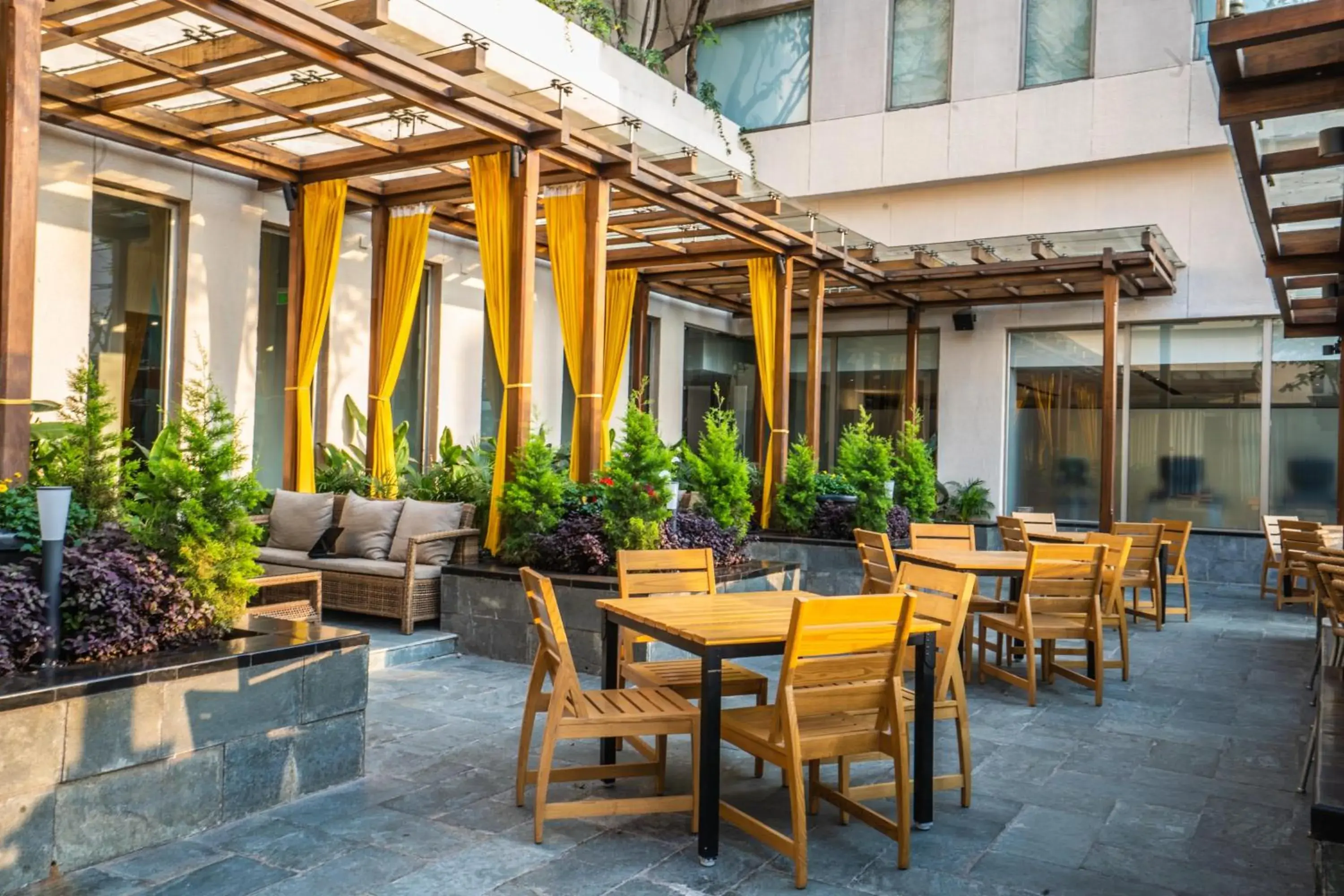 Restaurant/places to eat in Hyatt Centric MG Road Bangalore Restaurant/places to eat in Hyatt Centric MG Road Bangalore